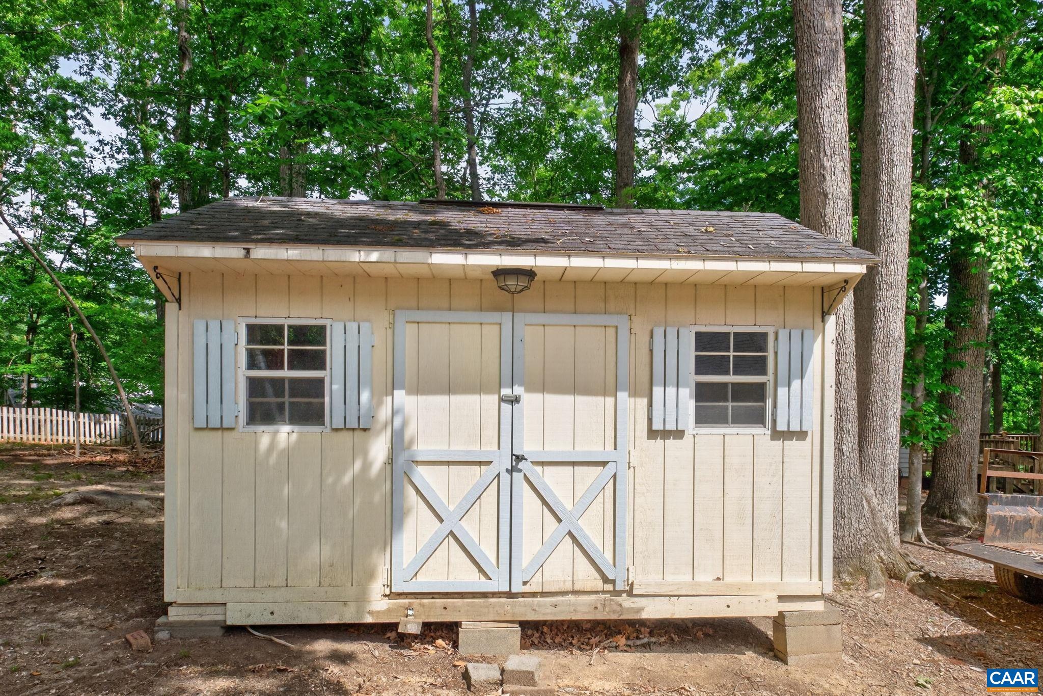 56 PONDEROSA LN, PALMYRA, Virginia 22963, 3 Bedrooms Bedrooms, ,3 BathroomsBathrooms,Residential,56 PONDEROSA LN,678122 MLS # 678122 56 PONDEROSA LN, PALMYRA, Virginia 22963, 3 Bedrooms Bedrooms, ,3 BathroomsBathrooms,Residential,56 PONDEROSA LN,678122 MLS # 678122
