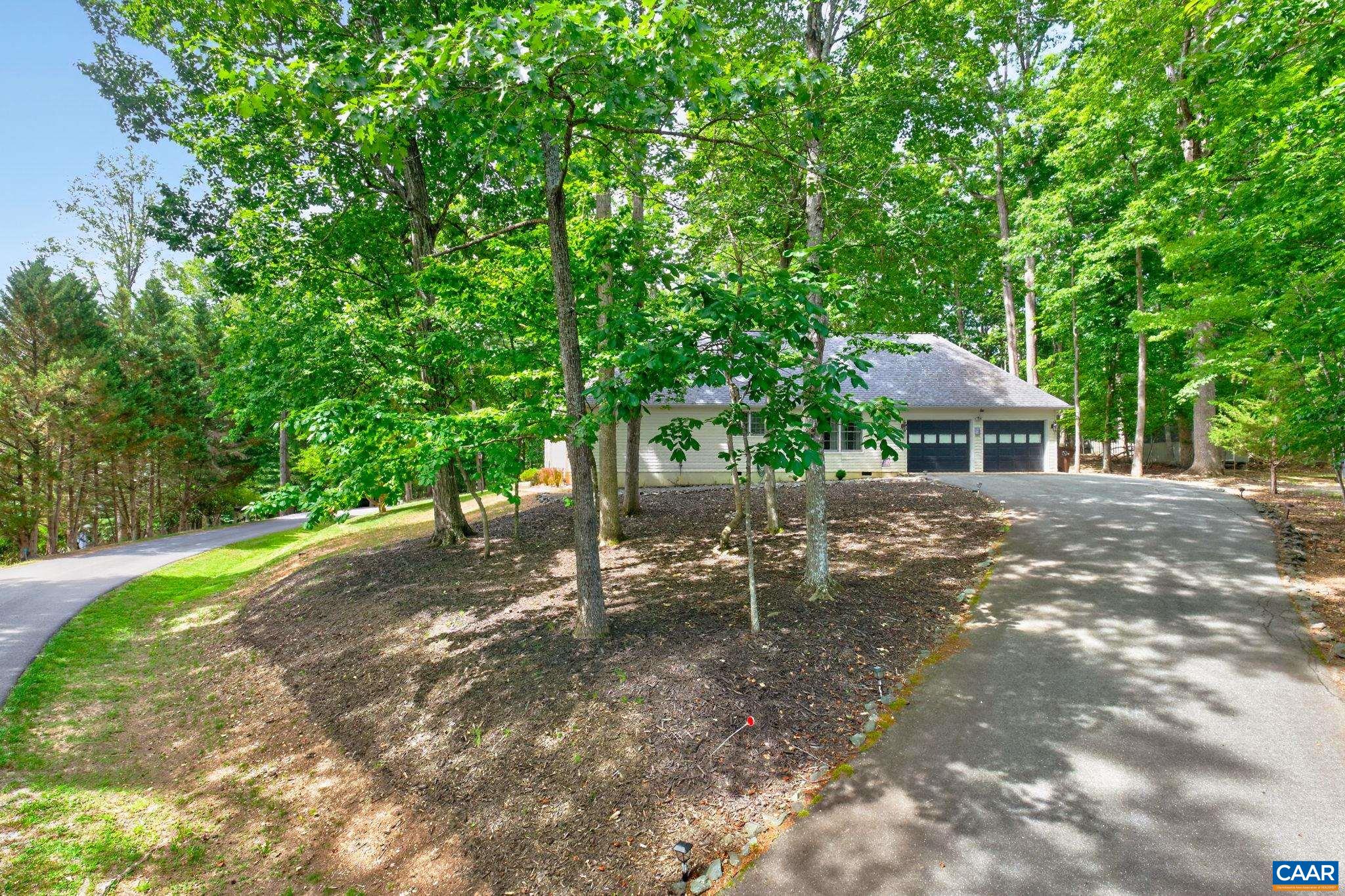56 PONDEROSA LN, PALMYRA, Virginia 22963, 3 Bedrooms Bedrooms, ,3 BathroomsBathrooms,Residential,56 PONDEROSA LN,678122 MLS # 678122 56 PONDEROSA LN, PALMYRA, Virginia 22963, 3 Bedrooms Bedrooms, ,3 BathroomsBathrooms,Residential,56 PONDEROSA LN,678122 MLS # 678122