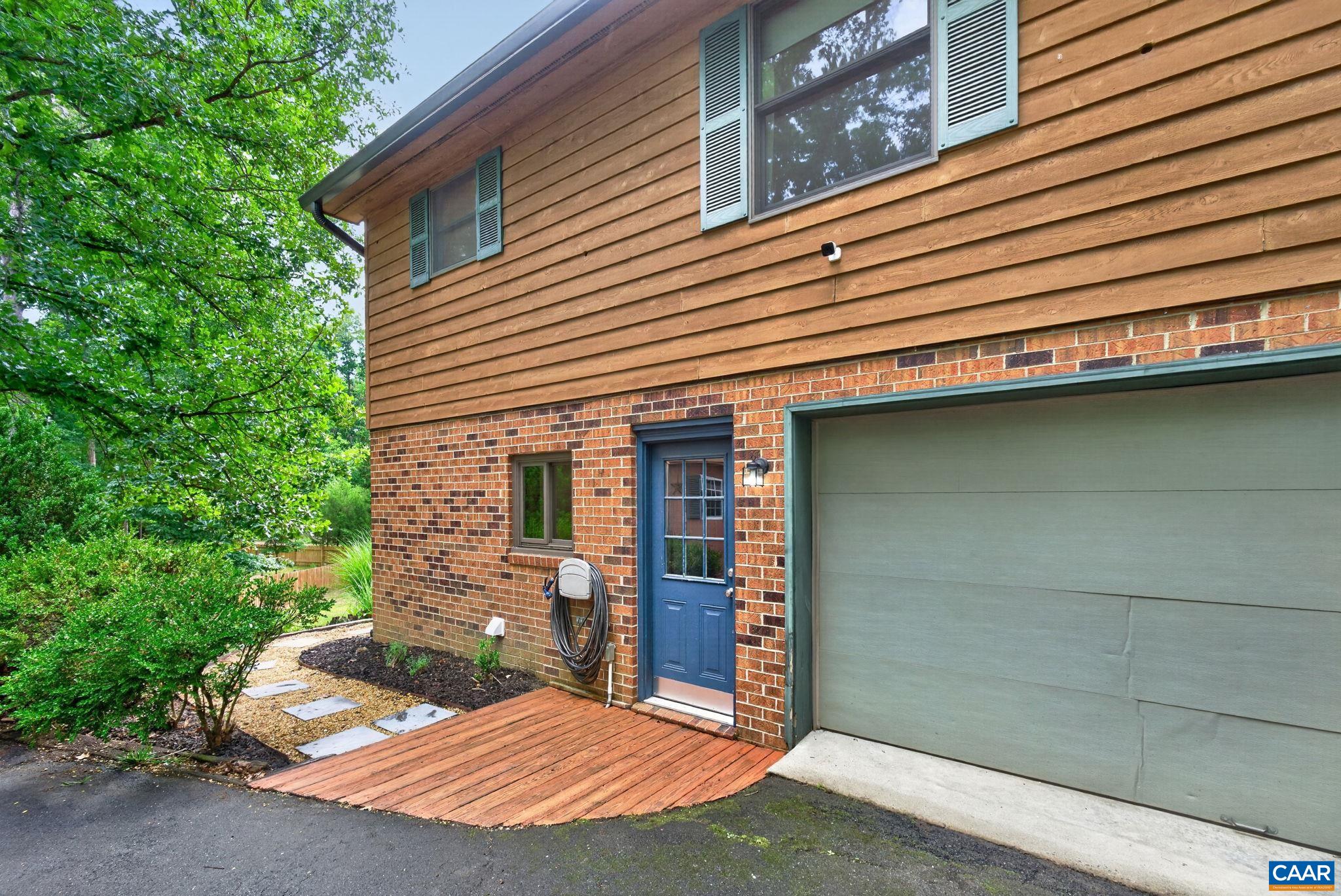 7 MULLIGAN DR, PALMYRA, Virginia 22963, 4 Bedrooms Bedrooms, ,3 BathroomsBathrooms,Residential,7 MULLIGAN DR,678337 MLS # 678337 7 MULLIGAN DR, PALMYRA, Virginia 22963, 4 Bedrooms Bedrooms, ,3 BathroomsBathrooms,Residential,7 MULLIGAN DR,678337 MLS # 678337