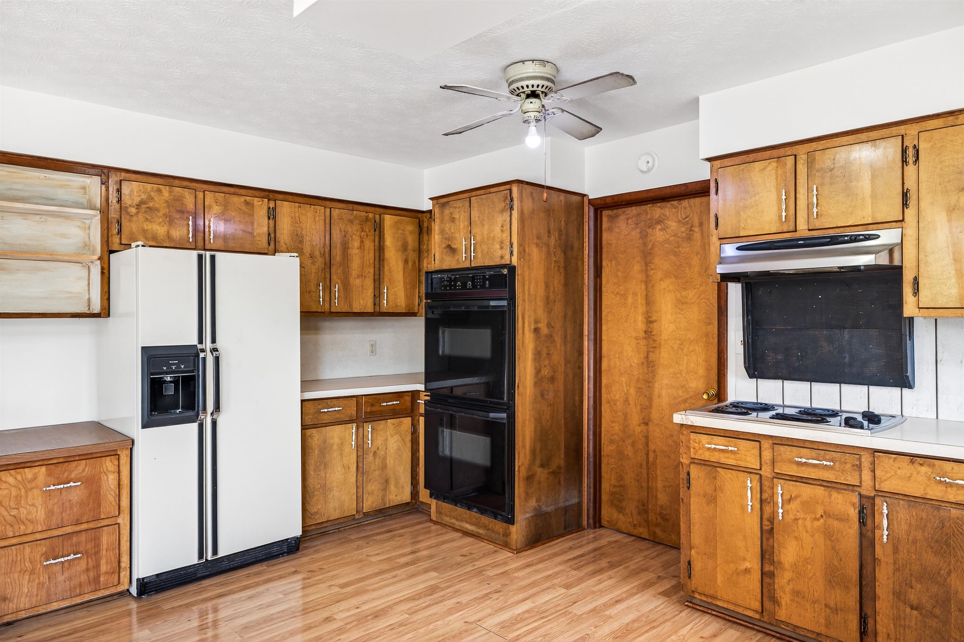9510 SHENANDOAH DR, NEW MARKET, Virginia 22844, 5 Bedrooms Bedrooms, ,3 BathroomsBathrooms,Residential,9510 SHENANDOAH DR,678342 MLS # 678342 9510 SHENANDOAH DR, NEW MARKET, Virginia 22844, 5 Bedrooms Bedrooms, ,3 BathroomsBathrooms,Residential,9510 SHENANDOAH DR,678342 MLS # 678342