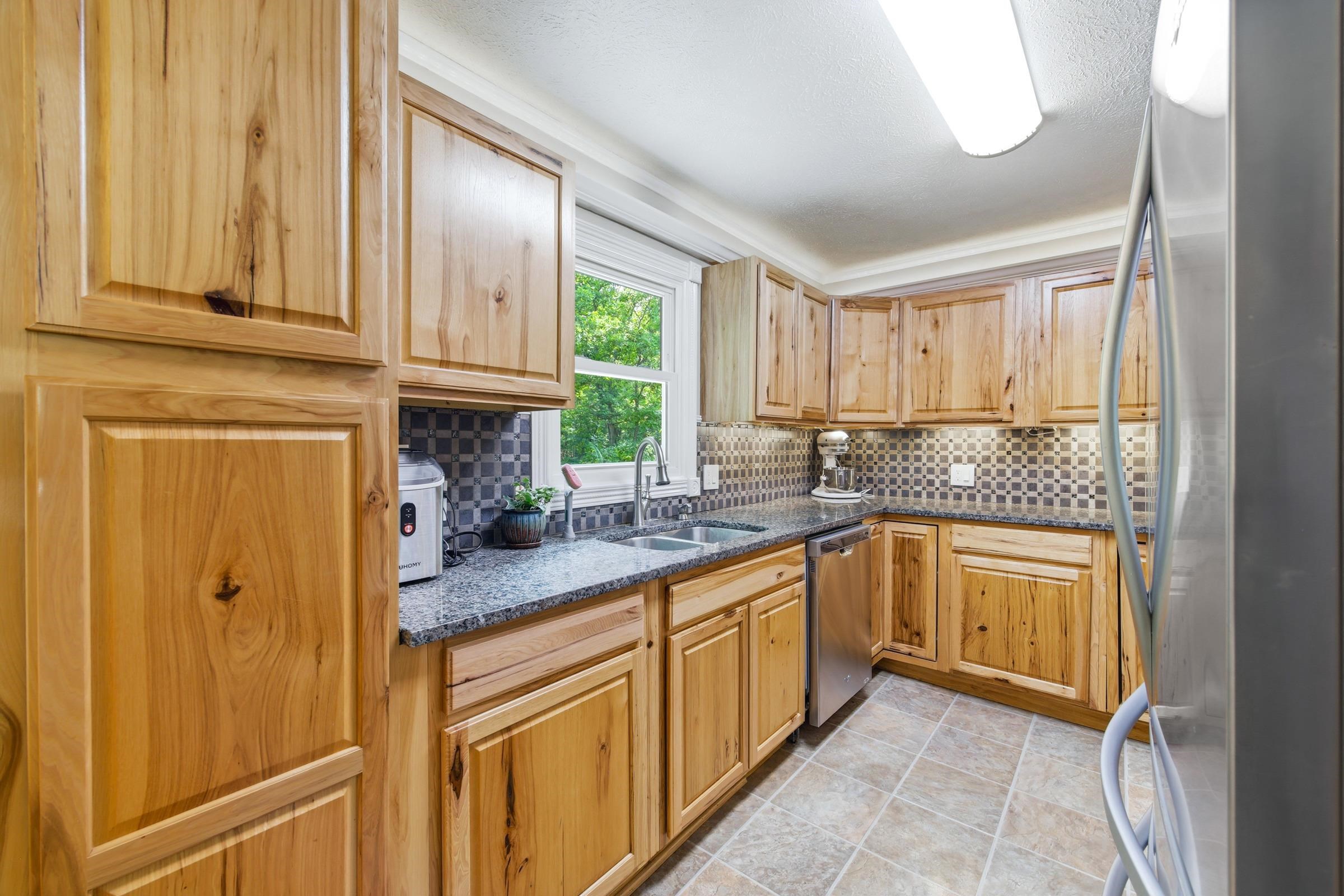 356 WHITE OAK LN, NEW MARKET, Virginia 22844, 3 Bedrooms Bedrooms, ,2 BathroomsBathrooms,Residential,356 WHITE OAK LN,678439 MLS # 678439 356 WHITE OAK LN, NEW MARKET, Virginia 22844, 3 Bedrooms Bedrooms, ,2 BathroomsBathrooms,Residential,356 WHITE OAK LN,678439 MLS # 678439