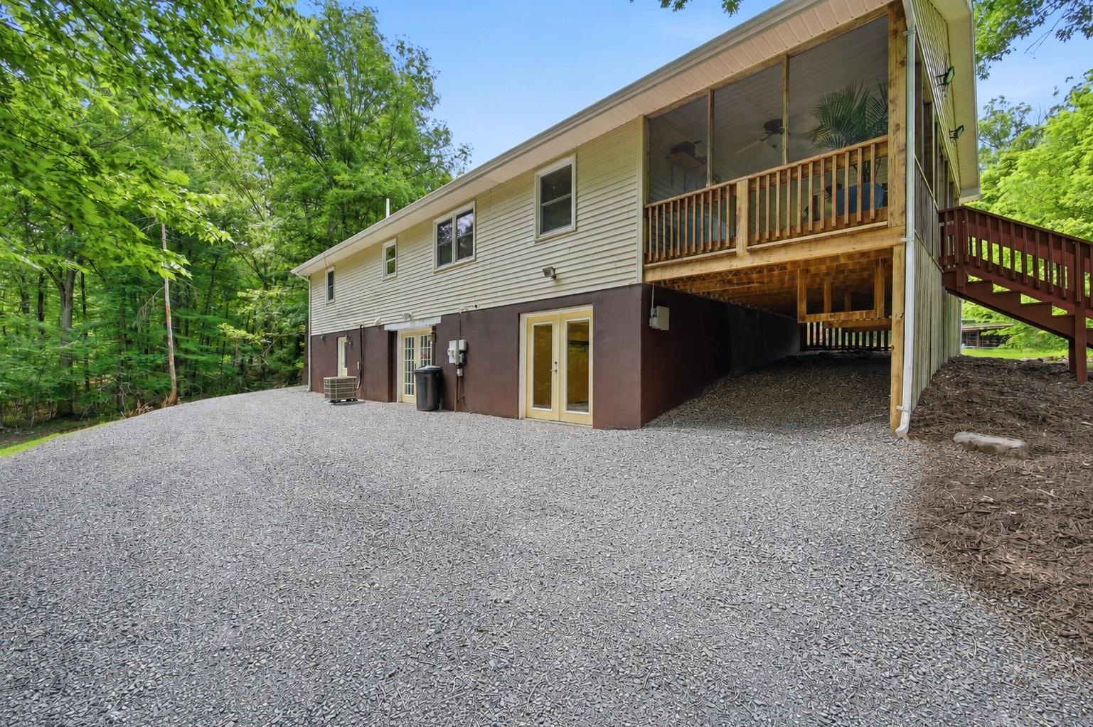 356 WHITE OAK LN, NEW MARKET, Virginia 22844, 3 Bedrooms Bedrooms, ,2 BathroomsBathrooms,Residential,356 WHITE OAK LN,678439 MLS # 678439 356 WHITE OAK LN, NEW MARKET, Virginia 22844, 3 Bedrooms Bedrooms, ,2 BathroomsBathrooms,Residential,356 WHITE OAK LN,678439 MLS # 678439