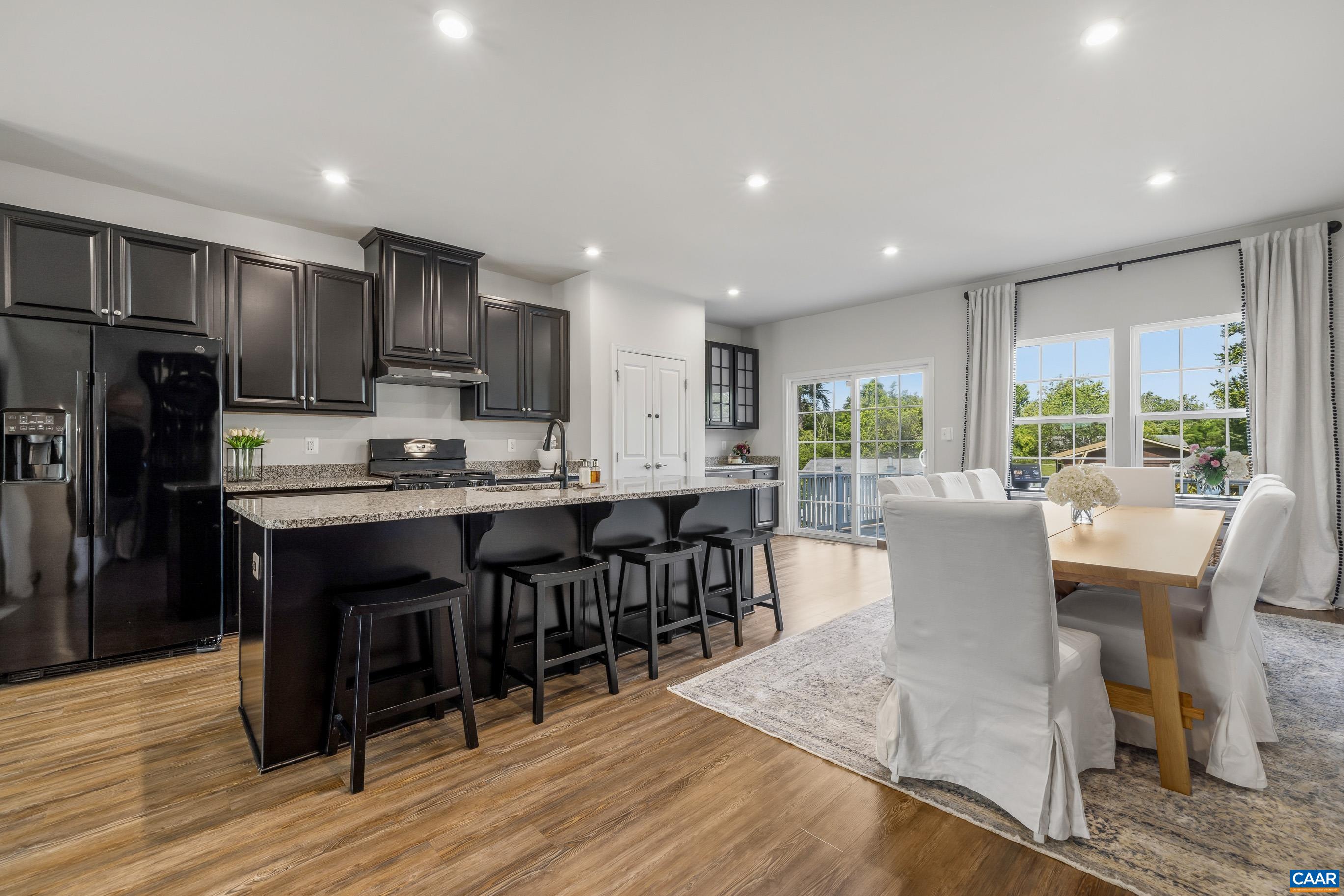 Beautiful open concept kitchen/dining Beautiful open concept kitchen/dining