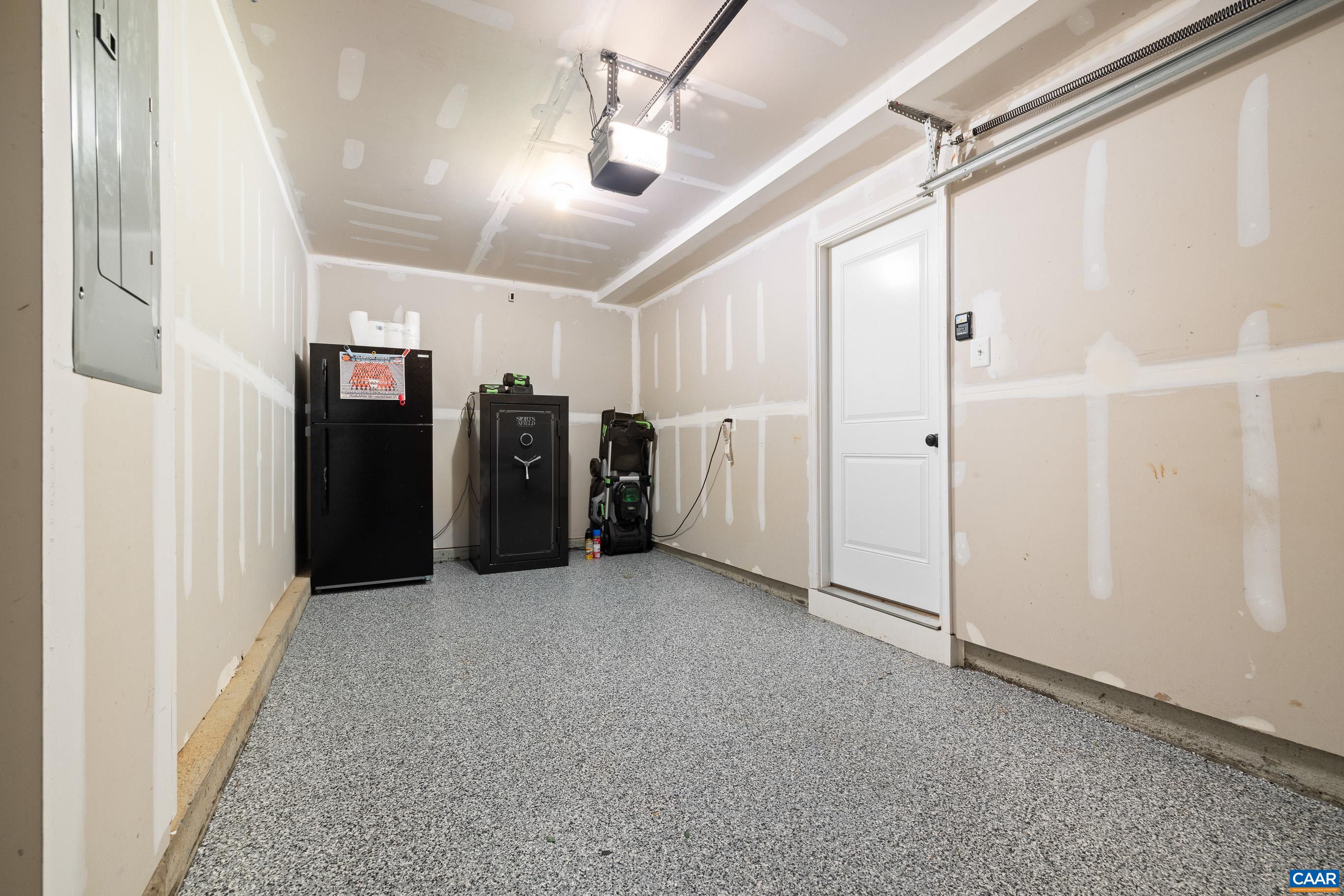 attached one car garage with new epoxy flooring attached one car garage with new epoxy flooring