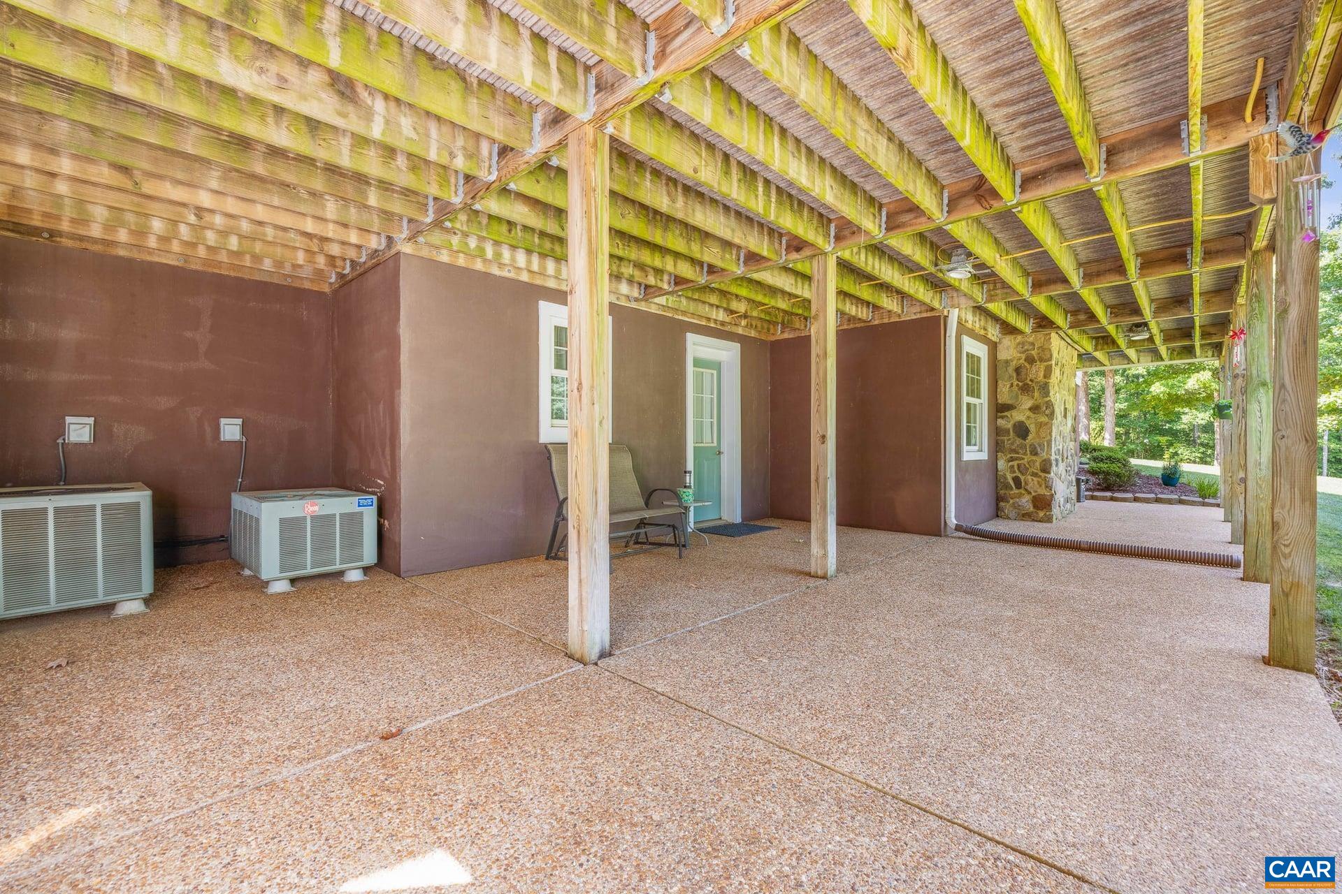 2629 DUCKS LAKE RIDGE RD, SCOTTSVILLE, Virginia 24590, 3 Bedrooms Bedrooms, ,3 BathroomsBathrooms,Residential,2629 DUCKS LAKE RIDGE RD,678496 MLS # 678496 2629 DUCKS LAKE RIDGE RD, SCOTTSVILLE, Virginia 24590, 3 Bedrooms Bedrooms, ,3 BathroomsBathrooms,Residential,2629 DUCKS LAKE RIDGE RD,678496 MLS # 678496