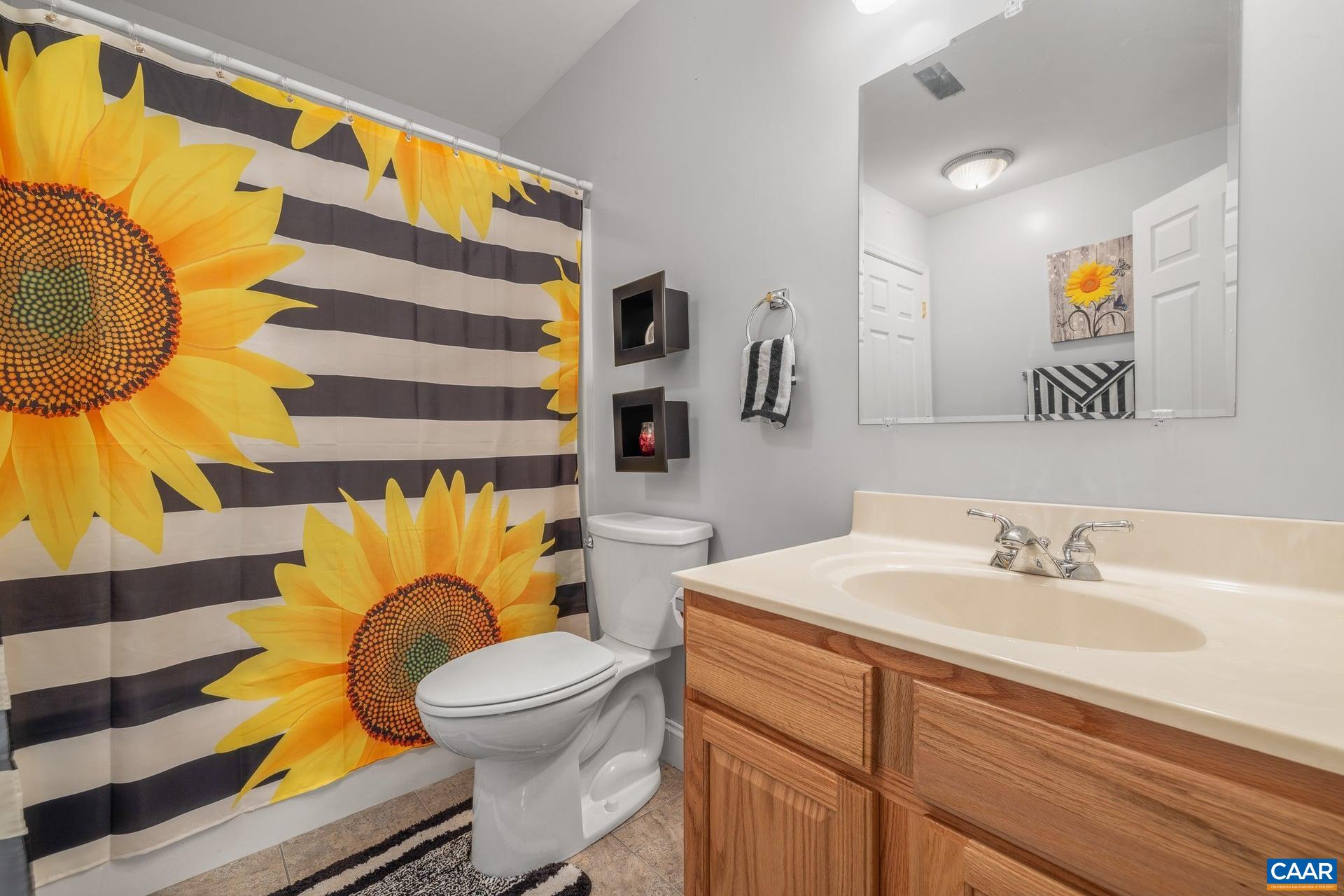 2629 DUCKS LAKE RIDGE RD, SCOTTSVILLE, Virginia 24590, 3 Bedrooms Bedrooms, ,3 BathroomsBathrooms,Residential,2629 DUCKS LAKE RIDGE RD,678496 MLS # 678496 2629 DUCKS LAKE RIDGE RD, SCOTTSVILLE, Virginia 24590, 3 Bedrooms Bedrooms, ,3 BathroomsBathrooms,Residential,2629 DUCKS LAKE RIDGE RD,678496 MLS # 678496