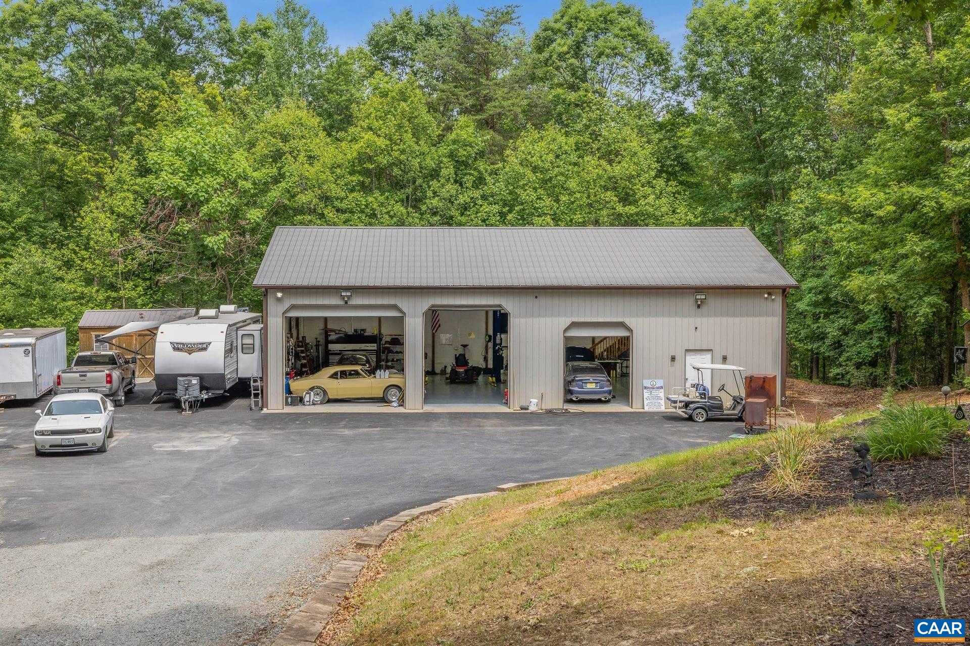 2629 DUCKS LAKE RIDGE RD, SCOTTSVILLE, Virginia 24590, 3 Bedrooms Bedrooms, ,3 BathroomsBathrooms,Residential,2629 DUCKS LAKE RIDGE RD,678496 MLS # 678496 2629 DUCKS LAKE RIDGE RD, SCOTTSVILLE, Virginia 24590, 3 Bedrooms Bedrooms, ,3 BathroomsBathrooms,Residential,2629 DUCKS LAKE RIDGE RD,678496 MLS # 678496