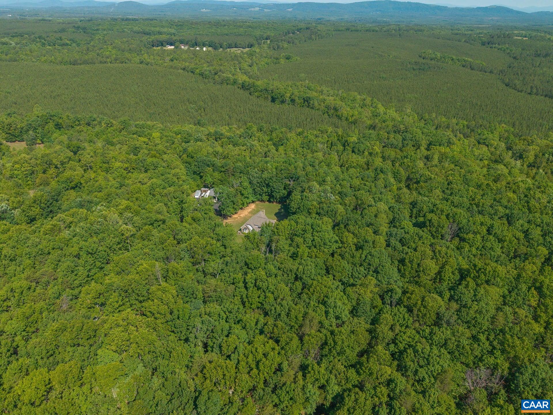 2629 DUCKS LAKE RIDGE RD, SCOTTSVILLE, Virginia 24590, 3 Bedrooms Bedrooms, ,3 BathroomsBathrooms,Residential,2629 DUCKS LAKE RIDGE RD,678496 MLS # 678496 2629 DUCKS LAKE RIDGE RD, SCOTTSVILLE, Virginia 24590, 3 Bedrooms Bedrooms, ,3 BathroomsBathrooms,Residential,2629 DUCKS LAKE RIDGE RD,678496 MLS # 678496