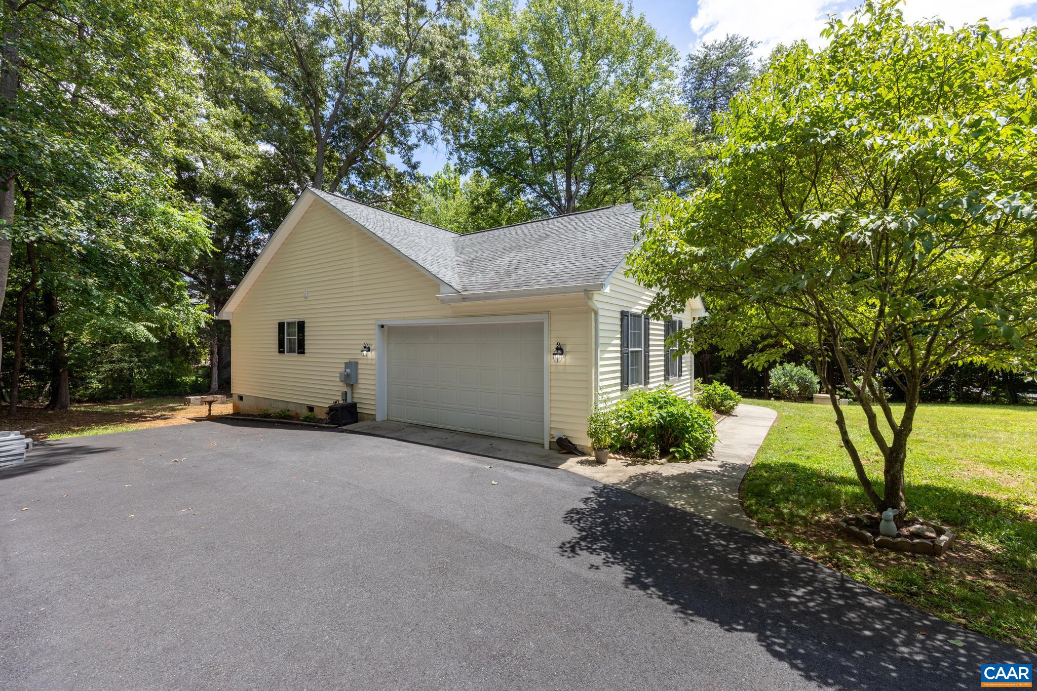 211 SPRING HAVEN LN, RUCKERSVILLE, Virginia 22968, 3 Bedrooms Bedrooms, ,2 BathroomsBathrooms,Residential,211 SPRING HAVEN LN,678515 MLS # 678515 211 SPRING HAVEN LN, RUCKERSVILLE, Virginia 22968, 3 Bedrooms Bedrooms, ,2 BathroomsBathrooms,Residential,211 SPRING HAVEN LN,678515 MLS # 678515