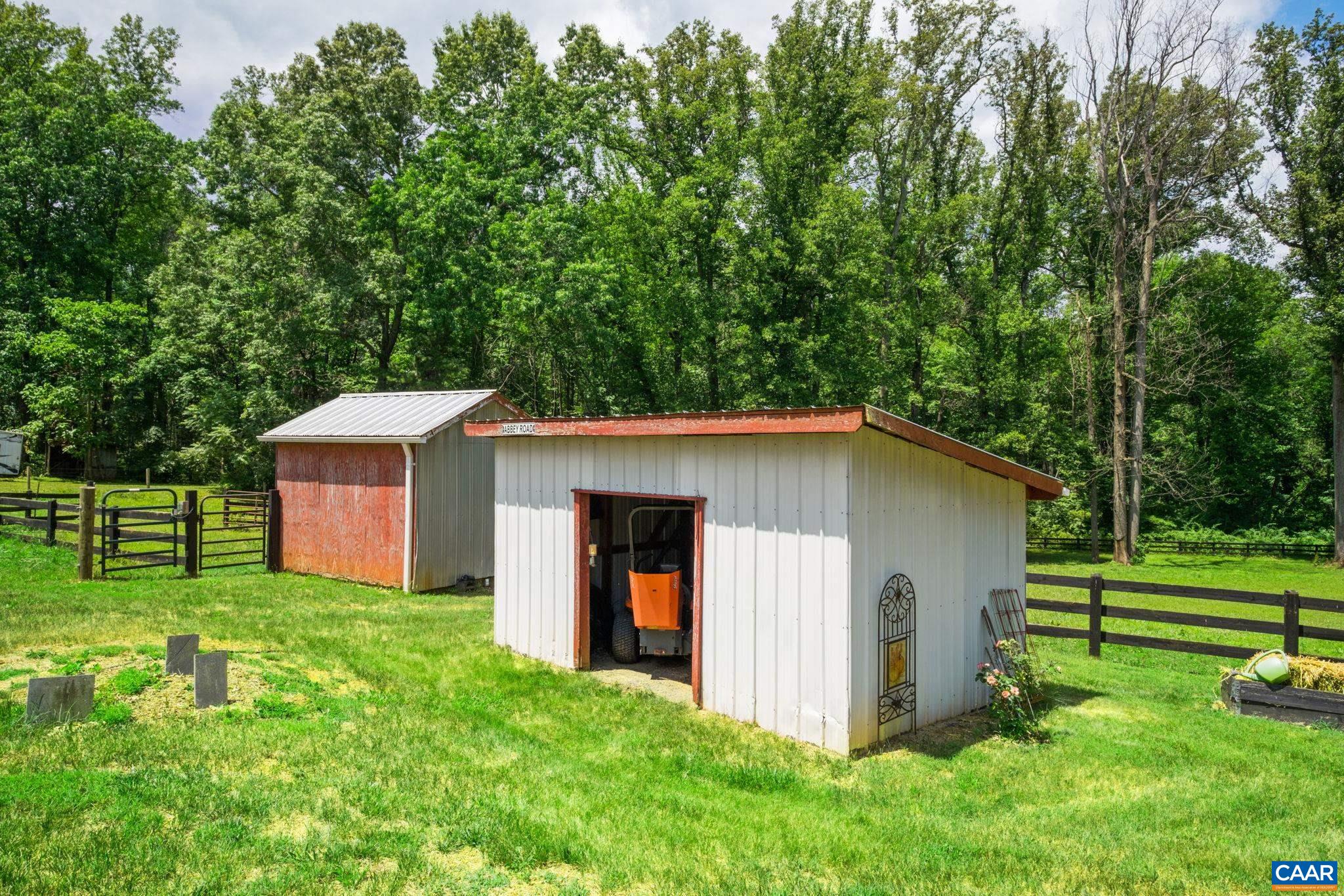 295 FAIRGROUND RD, MADISON, Virginia 22727, 4 Bedrooms Bedrooms, ,3 BathroomsBathrooms,Residential,GAITED KNOLL,295 FAIRGROUND RD,678517 MLS # 678517 295 FAIRGROUND RD, MADISON, Virginia 22727, 4 Bedrooms Bedrooms, ,3 BathroomsBathrooms,Residential,GAITED KNOLL,295 FAIRGROUND RD,678517 MLS # 678517