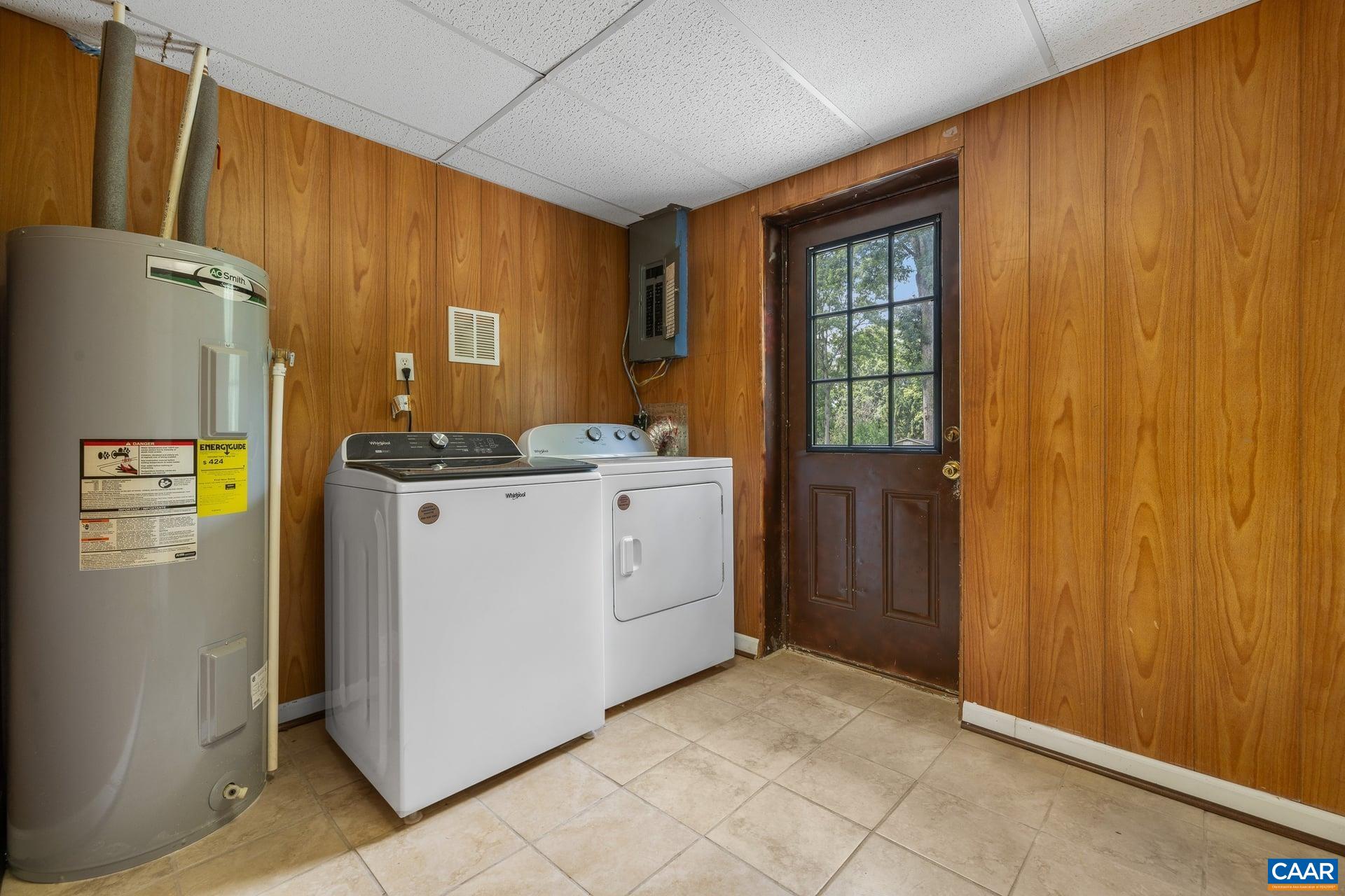 2417 ANGUS RD, CHARLOTTESVILLE, Virginia 22901, 4 Bedrooms Bedrooms, ,2 BathroomsBathrooms,Residential,2417 ANGUS RD,678527 MLS # 678527 2417 ANGUS RD, CHARLOTTESVILLE, Virginia 22901, 4 Bedrooms Bedrooms, ,2 BathroomsBathrooms,Residential,2417 ANGUS RD,678527 MLS # 678527