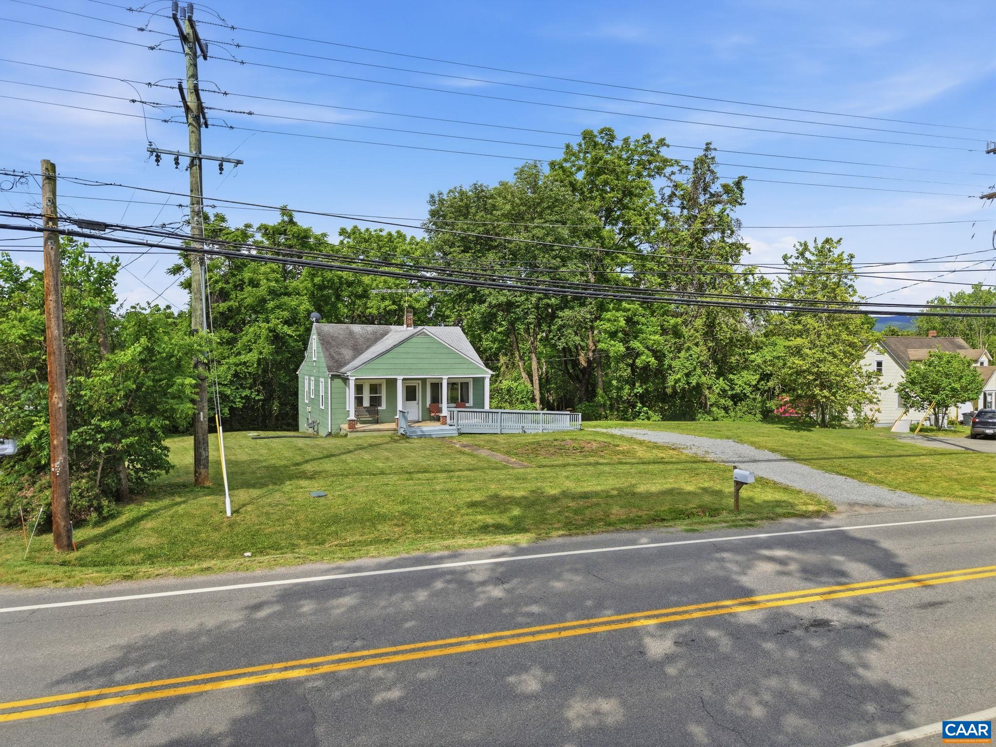 9034 SPOTSWOOD TRL, STANARDSVILLE, Virginia 22973, 2 Bedrooms Bedrooms, ,1 BathroomBathrooms,Residential,Cottage Charm,9034 SPOTSWOOD TRL,678579 MLS # 678579 9034 SPOTSWOOD TRL, STANARDSVILLE, Virginia 22973, 2 Bedrooms Bedrooms, ,1 BathroomBathrooms,Residential,Cottage Charm,9034 SPOTSWOOD TRL,678579 MLS # 678579