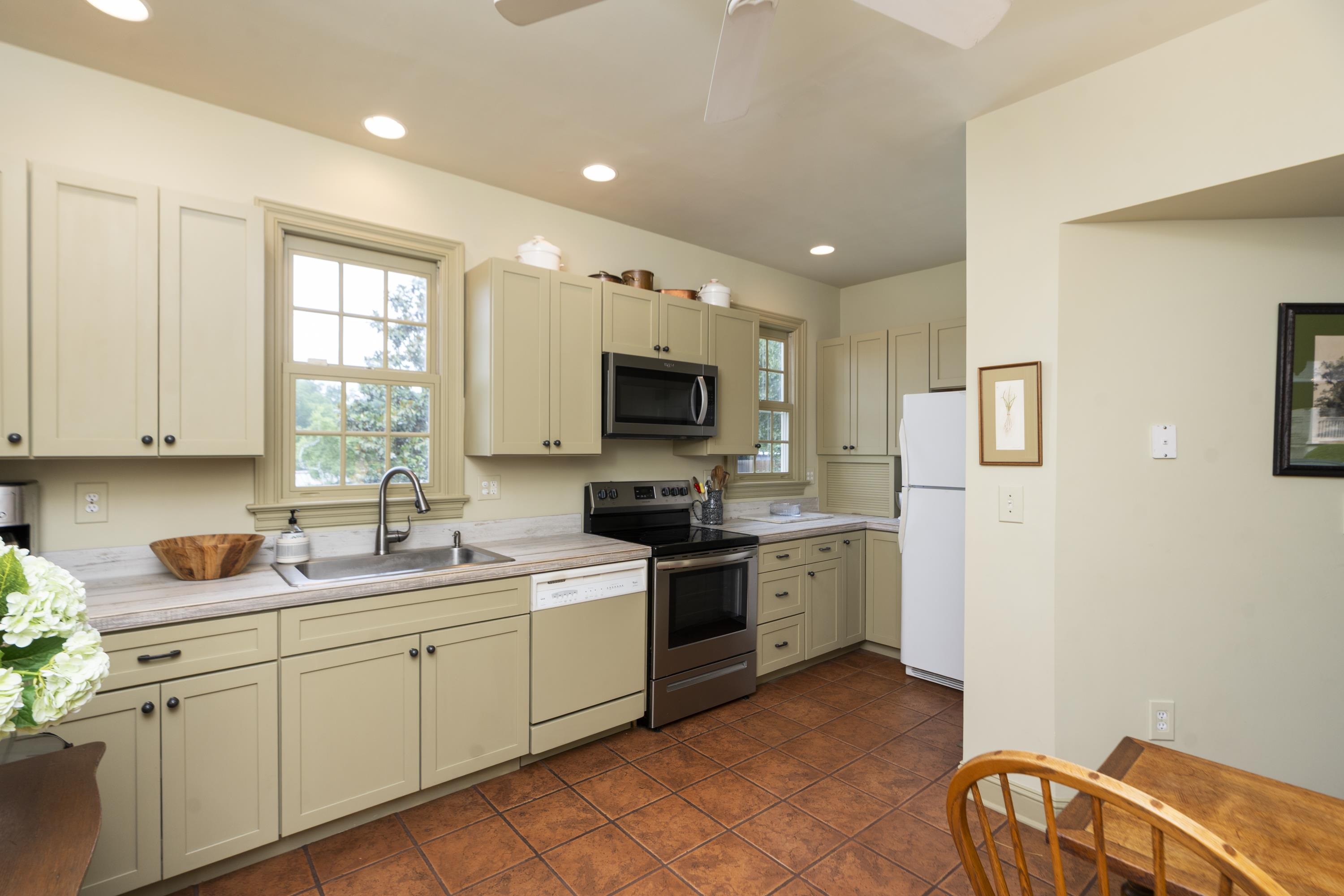 26 FAYETTE ST, STAUNTON, Virginia 24401, 2 Bedrooms Bedrooms, ,2 BathroomsBathrooms,Residential,26 FAYETTE ST,678580 MLS # 678580 26 FAYETTE ST, STAUNTON, Virginia 24401, 2 Bedrooms Bedrooms, ,2 BathroomsBathrooms,Residential,26 FAYETTE ST,678580 MLS # 678580