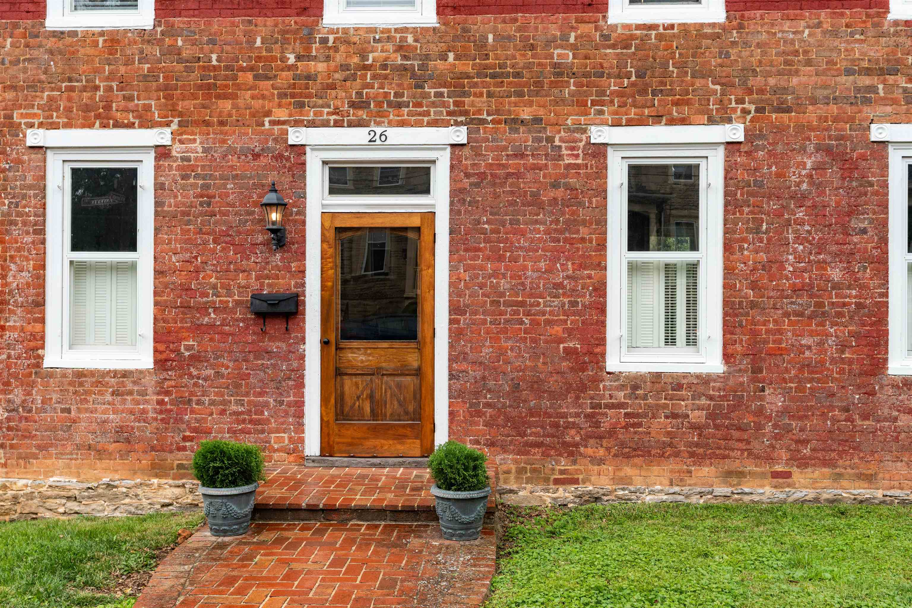 26 FAYETTE ST, STAUNTON, Virginia 24401, 2 Bedrooms Bedrooms, ,2 BathroomsBathrooms,Residential,26 FAYETTE ST,678580 MLS # 678580 26 FAYETTE ST, STAUNTON, Virginia 24401, 2 Bedrooms Bedrooms, ,2 BathroomsBathrooms,Residential,26 FAYETTE ST,678580 MLS # 678580