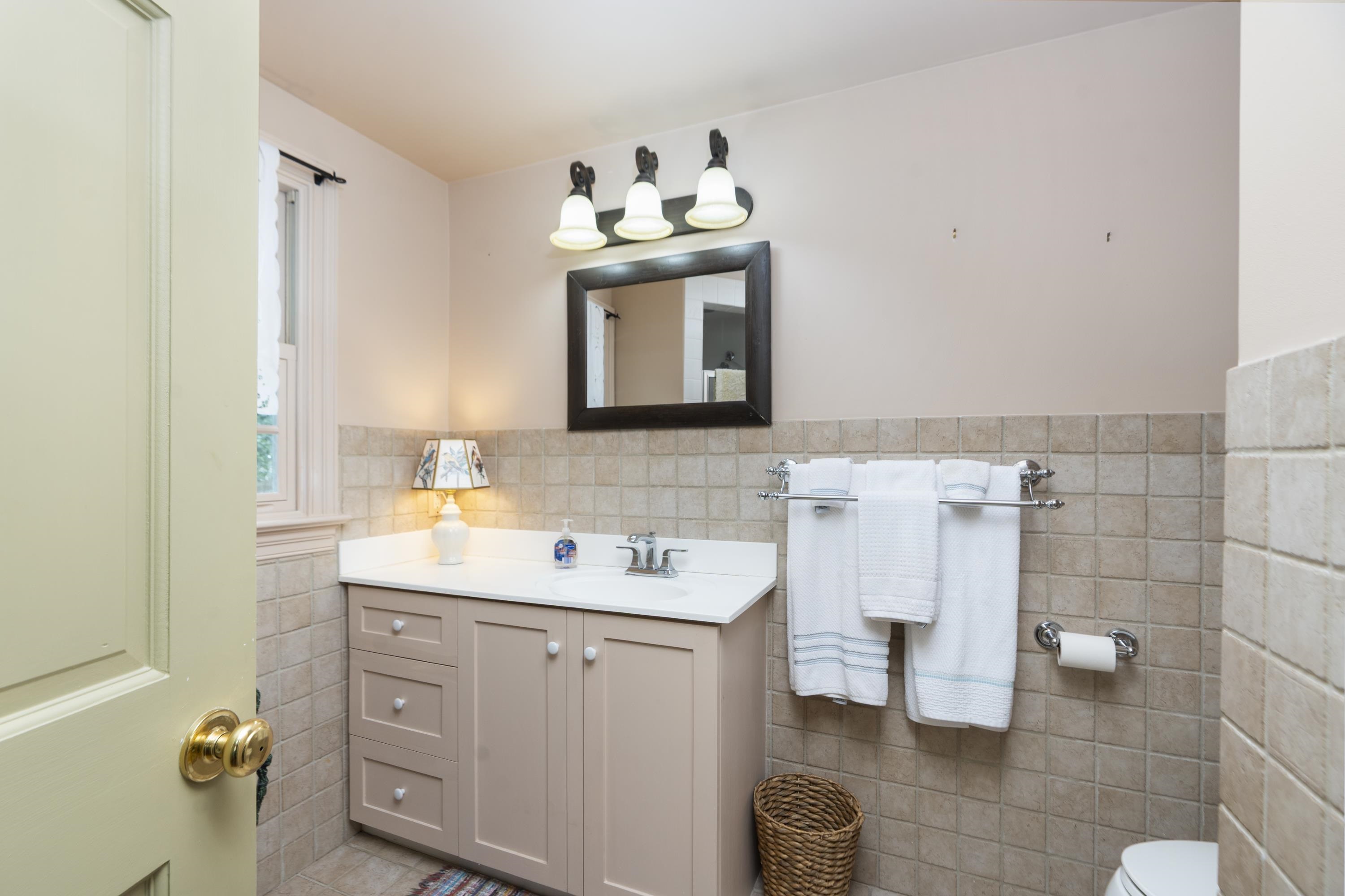 26 FAYETTE ST, STAUNTON, Virginia 24401, 2 Bedrooms Bedrooms, ,2 BathroomsBathrooms,Residential,26 FAYETTE ST,678580 MLS # 678580 26 FAYETTE ST, STAUNTON, Virginia 24401, 2 Bedrooms Bedrooms, ,2 BathroomsBathrooms,Residential,26 FAYETTE ST,678580 MLS # 678580