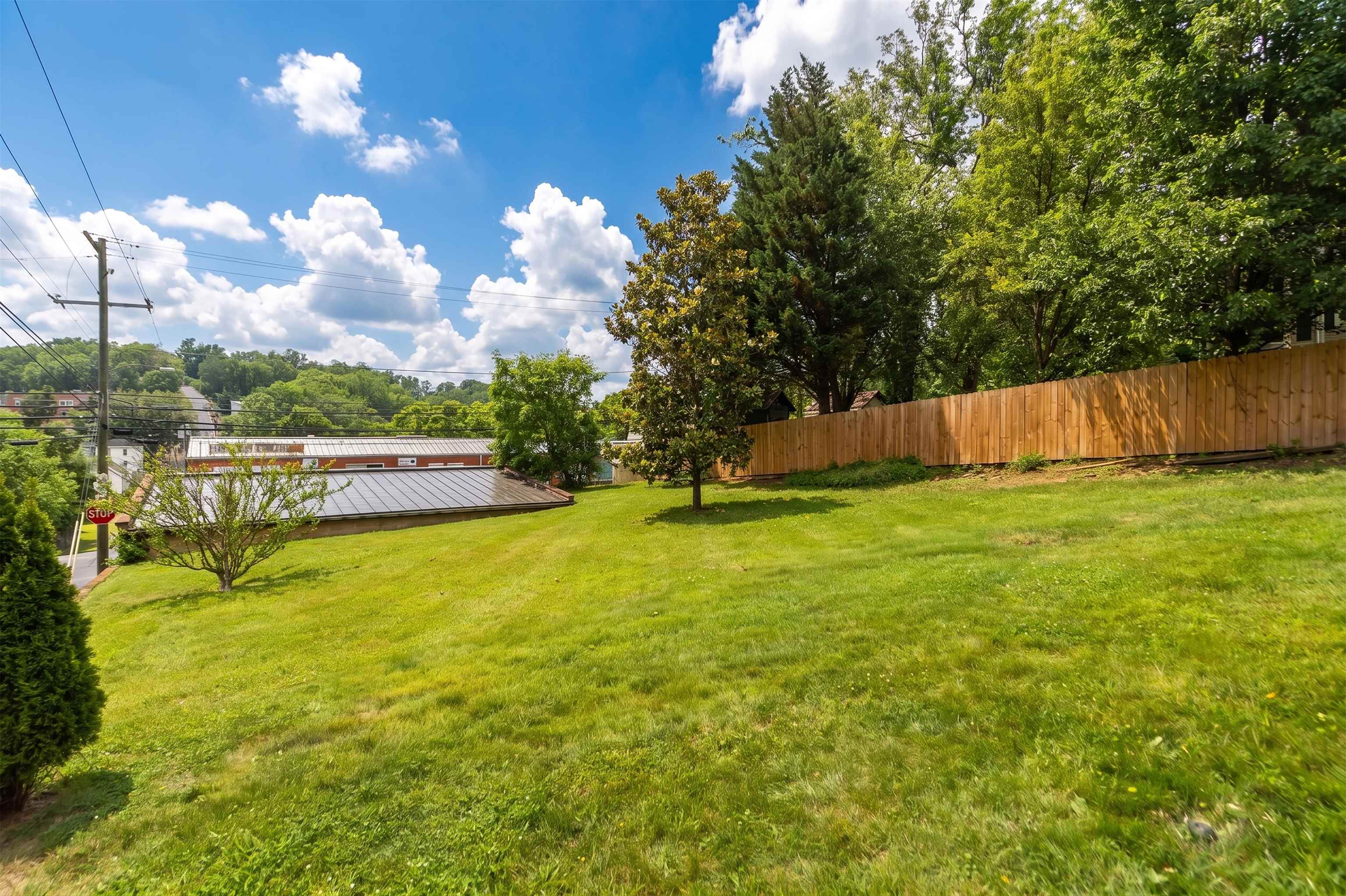 26 FAYETTE ST, STAUNTON, Virginia 24401, 2 Bedrooms Bedrooms, ,2 BathroomsBathrooms,Residential,26 FAYETTE ST,678580 MLS # 678580 26 FAYETTE ST, STAUNTON, Virginia 24401, 2 Bedrooms Bedrooms, ,2 BathroomsBathrooms,Residential,26 FAYETTE ST,678580 MLS # 678580
