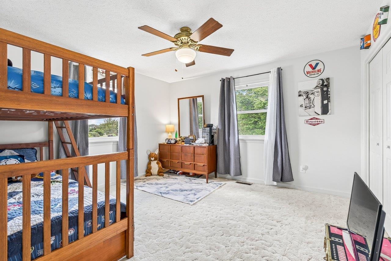 21 STUART AVE, STUARTS DRAFT, Virginia 24401, 3 Bedrooms Bedrooms, ,2 BathroomsBathrooms,Residential,21 STUART AVE,678581 MLS # 678581 21 STUART AVE, STUARTS DRAFT, Virginia 24401, 3 Bedrooms Bedrooms, ,2 BathroomsBathrooms,Residential,21 STUART AVE,678581 MLS # 678581