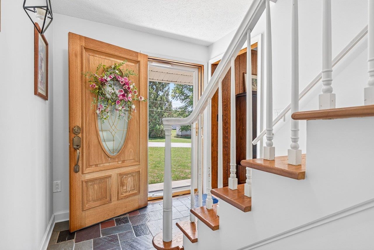 21 STUART AVE, STUARTS DRAFT, Virginia 24401, 3 Bedrooms Bedrooms, ,2 BathroomsBathrooms,Residential,21 STUART AVE,678581 MLS # 678581 21 STUART AVE, STUARTS DRAFT, Virginia 24401, 3 Bedrooms Bedrooms, ,2 BathroomsBathrooms,Residential,21 STUART AVE,678581 MLS # 678581