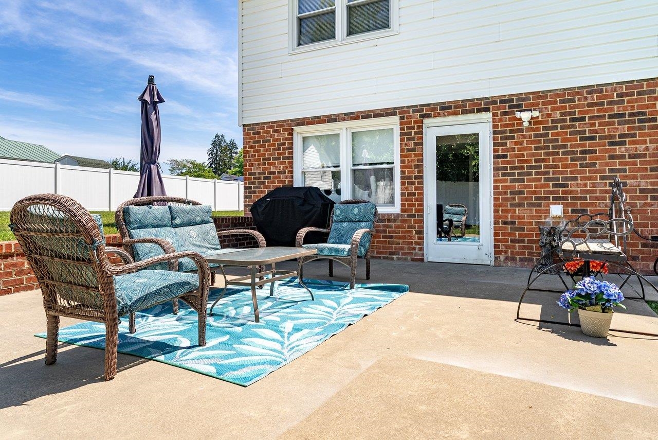 21 STUART AVE, STUARTS DRAFT, Virginia 24401, 3 Bedrooms Bedrooms, ,2 BathroomsBathrooms,Residential,21 STUART AVE,678581 MLS # 678581 21 STUART AVE, STUARTS DRAFT, Virginia 24401, 3 Bedrooms Bedrooms, ,2 BathroomsBathrooms,Residential,21 STUART AVE,678581 MLS # 678581