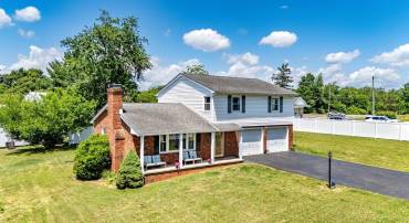 21 STUART AVE, STUARTS DRAFT, Virginia 24401, 3 Bedrooms Bedrooms, ,2 BathroomsBathrooms,Residential,21 STUART AVE,678581 MLS # 678581