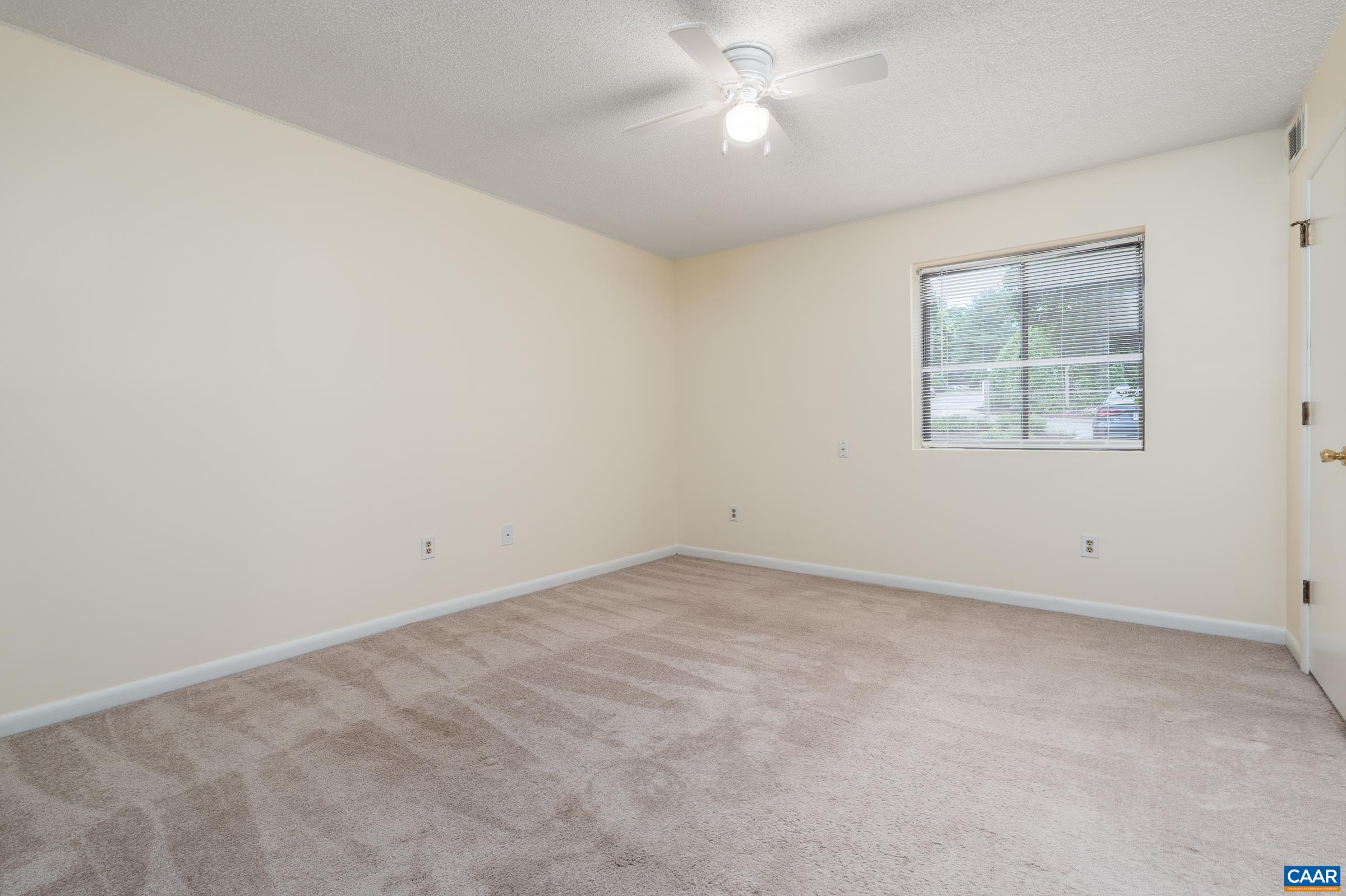 137 GREEN TURTLE LN, CHARLOTTESVILLE, Virginia 22901, 1 Bedroom Bedrooms, ,1 BathroomBathrooms,Residential,137 GREEN TURTLE LN,678588 MLS # 678588 137 GREEN TURTLE LN, CHARLOTTESVILLE, Virginia 22901, 1 Bedroom Bedrooms, ,1 BathroomBathrooms,Residential,137 GREEN TURTLE LN,678588 MLS # 678588