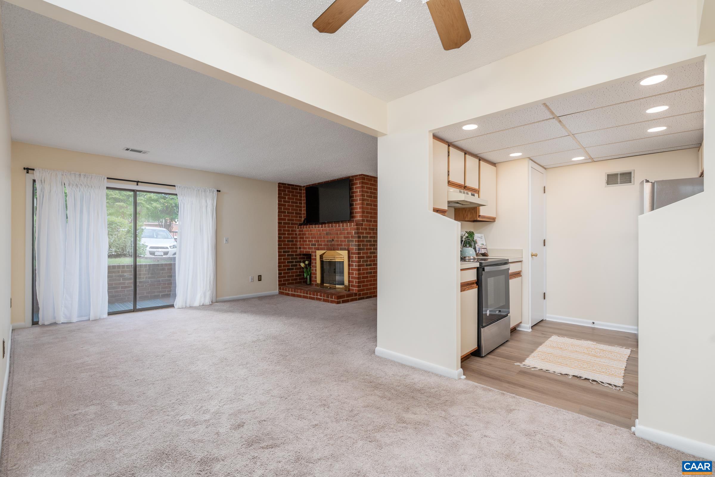 137 GREEN TURTLE LN, CHARLOTTESVILLE, Virginia 22901, 1 Bedroom Bedrooms, ,1 BathroomBathrooms,Residential,137 GREEN TURTLE LN,678588 MLS # 678588 137 GREEN TURTLE LN, CHARLOTTESVILLE, Virginia 22901, 1 Bedroom Bedrooms, ,1 BathroomBathrooms,Residential,137 GREEN TURTLE LN,678588 MLS # 678588