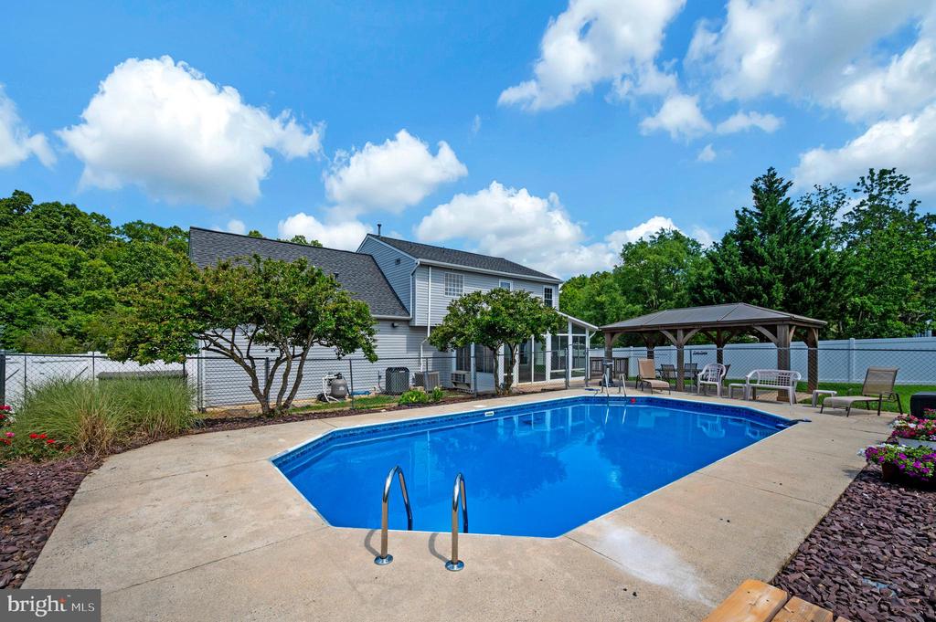 9804 ELM ST, FREDERICKSBURG, Virginia 22407, 4 Bedrooms Bedrooms, ,2 BathroomsBathrooms,Residential,9804 ELM ST,VASP2042336 MLS # VASP2042336 9804 ELM ST, FREDERICKSBURG, Virginia 22407, 4 Bedrooms Bedrooms, ,2 BathroomsBathrooms,Residential,9804 ELM ST,VASP2042336 MLS # VASP2042336