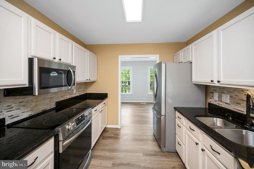 9804 ELM ST, FREDERICKSBURG, Virginia 22407, 4 Bedrooms Bedrooms, ,2 BathroomsBathrooms,Residential,9804 ELM ST,VASP2042336 MLS # VASP2042336 9804 ELM ST, FREDERICKSBURG, Virginia 22407, 4 Bedrooms Bedrooms, ,2 BathroomsBathrooms,Residential,9804 ELM ST,VASP2042336 MLS # VASP2042336