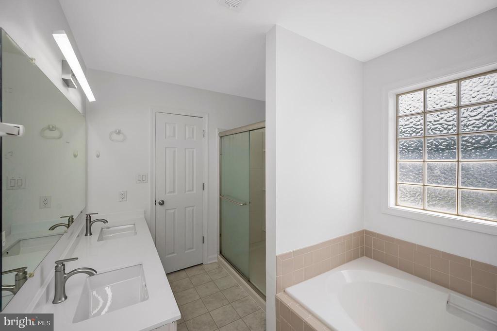 9804 ELM ST, FREDERICKSBURG, Virginia 22407, 4 Bedrooms Bedrooms, ,2 BathroomsBathrooms,Residential,9804 ELM ST,VASP2042336 MLS # VASP2042336 9804 ELM ST, FREDERICKSBURG, Virginia 22407, 4 Bedrooms Bedrooms, ,2 BathroomsBathrooms,Residential,9804 ELM ST,VASP2042336 MLS # VASP2042336