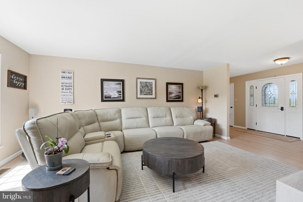 11337 OLD STILLHOUSE RD, BOSTON, Virginia 22713, 4 Bedrooms Bedrooms, ,3 BathroomsBathrooms,Residential,11337 OLD STILLHOUSE RD,VACU2013872 MLS # VACU2013872 11337 OLD STILLHOUSE RD, BOSTON, Virginia 22713, 4 Bedrooms Bedrooms, ,3 BathroomsBathrooms,Residential,11337 OLD STILLHOUSE RD,VACU2013872 MLS # VACU2013872