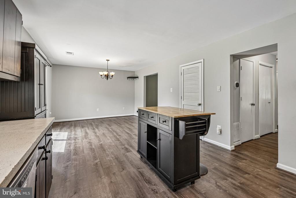 7436 PORCH RD, WARRENTON, Virginia 20187, 3 Bedrooms Bedrooms, ,2 BathroomsBathrooms,Residential,7436 PORCH RD,VAFQ2022468 MLS # VAFQ2022468 7436 PORCH RD, WARRENTON, Virginia 20187, 3 Bedrooms Bedrooms, ,2 BathroomsBathrooms,Residential,7436 PORCH RD,VAFQ2022468 MLS # VAFQ2022468