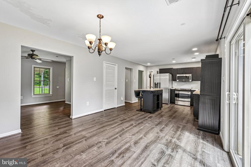 7436 PORCH RD, WARRENTON, Virginia 20187, 3 Bedrooms Bedrooms, ,2 BathroomsBathrooms,Residential,7436 PORCH RD,VAFQ2022468 MLS # VAFQ2022468 7436 PORCH RD, WARRENTON, Virginia 20187, 3 Bedrooms Bedrooms, ,2 BathroomsBathrooms,Residential,7436 PORCH RD,VAFQ2022468 MLS # VAFQ2022468
