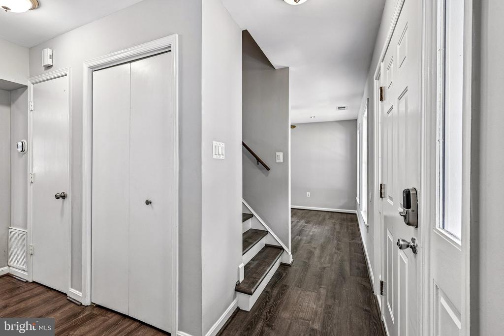 7436 PORCH RD, WARRENTON, Virginia 20187, 3 Bedrooms Bedrooms, ,2 BathroomsBathrooms,Residential,7436 PORCH RD,VAFQ2022468 MLS # VAFQ2022468 7436 PORCH RD, WARRENTON, Virginia 20187, 3 Bedrooms Bedrooms, ,2 BathroomsBathrooms,Residential,7436 PORCH RD,VAFQ2022468 MLS # VAFQ2022468