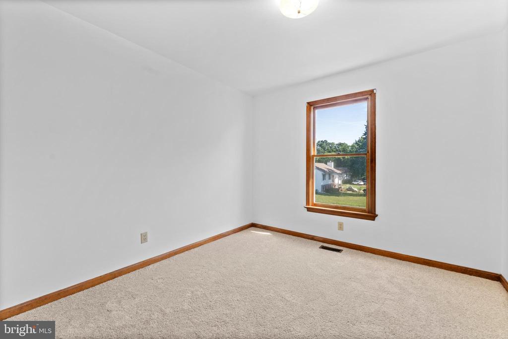 5085 TARA DR, FREDERICKSBURG, Virginia 22407, 4 Bedrooms Bedrooms, ,3 BathroomsBathrooms,Residential,5085 TARA DR,VASP2042944 MLS # VASP2042944 5085 TARA DR, FREDERICKSBURG, Virginia 22407, 4 Bedrooms Bedrooms, ,3 BathroomsBathrooms,Residential,5085 TARA DR,VASP2042944 MLS # VASP2042944
