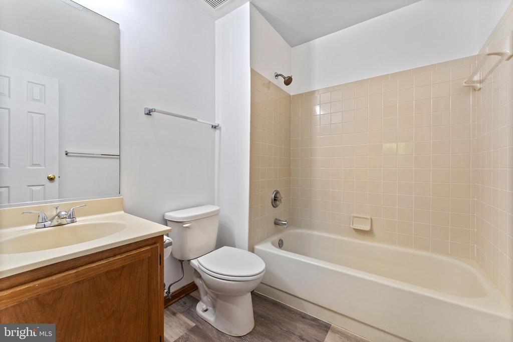 5085 TARA DR, FREDERICKSBURG, Virginia 22407, 4 Bedrooms Bedrooms, ,3 BathroomsBathrooms,Residential,5085 TARA DR,VASP2042944 MLS # VASP2042944 5085 TARA DR, FREDERICKSBURG, Virginia 22407, 4 Bedrooms Bedrooms, ,3 BathroomsBathrooms,Residential,5085 TARA DR,VASP2042944 MLS # VASP2042944