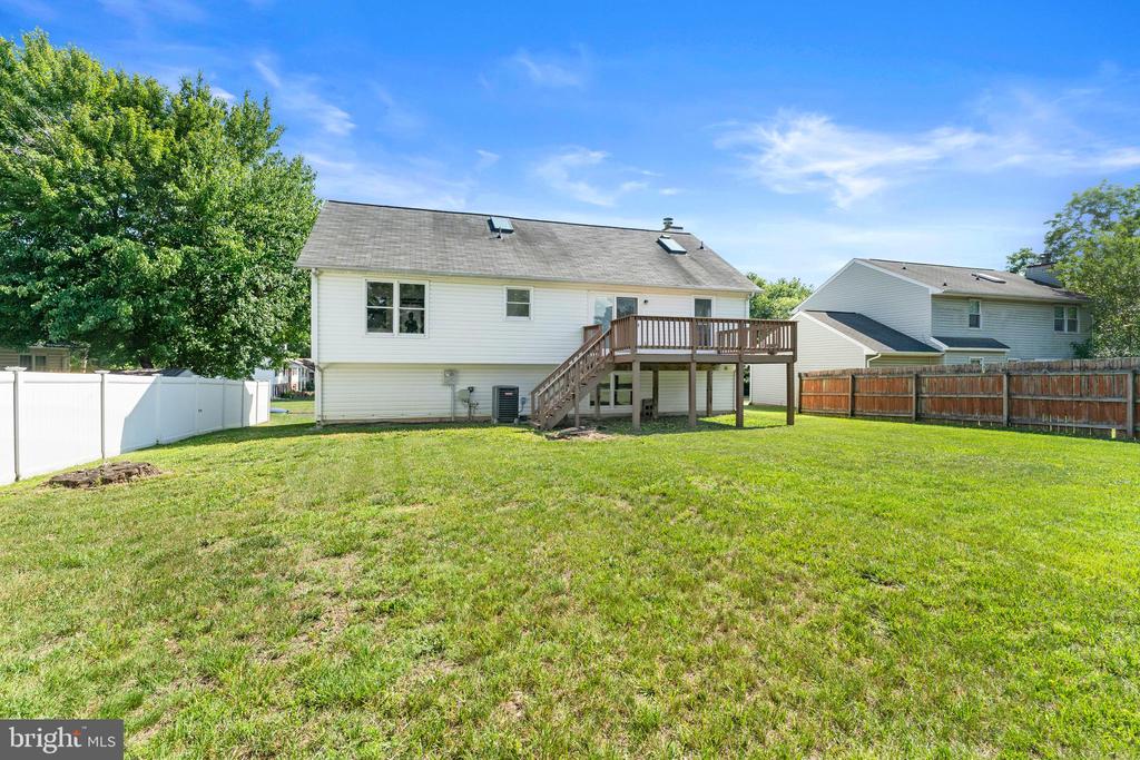 5085 TARA DR, FREDERICKSBURG, Virginia 22407, 4 Bedrooms Bedrooms, ,3 BathroomsBathrooms,Residential,5085 TARA DR,VASP2042944 MLS # VASP2042944 5085 TARA DR, FREDERICKSBURG, Virginia 22407, 4 Bedrooms Bedrooms, ,3 BathroomsBathrooms,Residential,5085 TARA DR,VASP2042944 MLS # VASP2042944