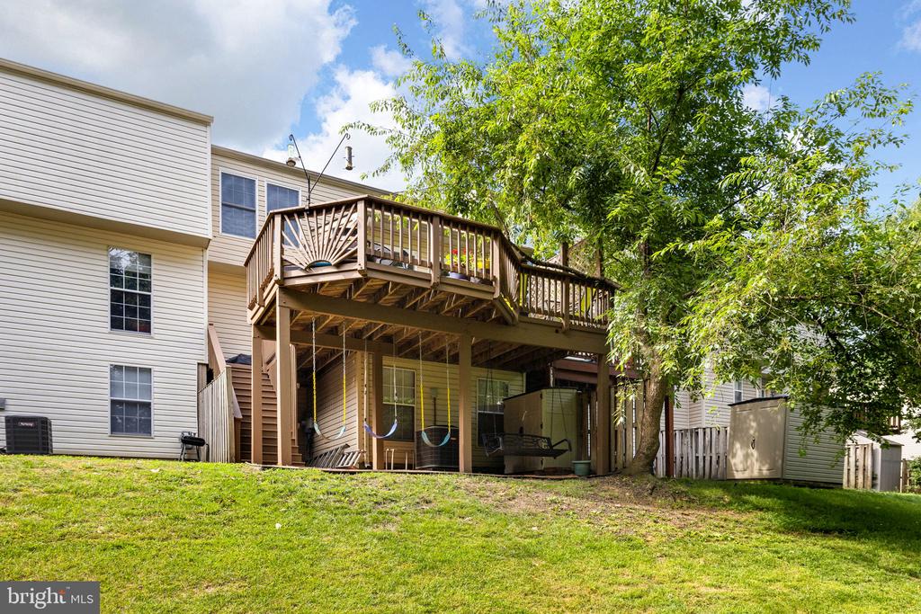 9609 BECKER CT, FREDERICKSBURG, Virginia 22408, 3 Bedrooms Bedrooms, ,2 BathroomsBathrooms,Residential,DOMINION FOREST,9609 BECKER CT,VASP2043002 MLS # VASP2043002