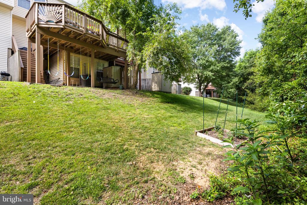 9609 BECKER CT, FREDERICKSBURG, Virginia 22408, 3 Bedrooms Bedrooms, ,2 BathroomsBathrooms,Residential,DOMINION FOREST,9609 BECKER CT,VASP2043002 MLS # VASP2043002