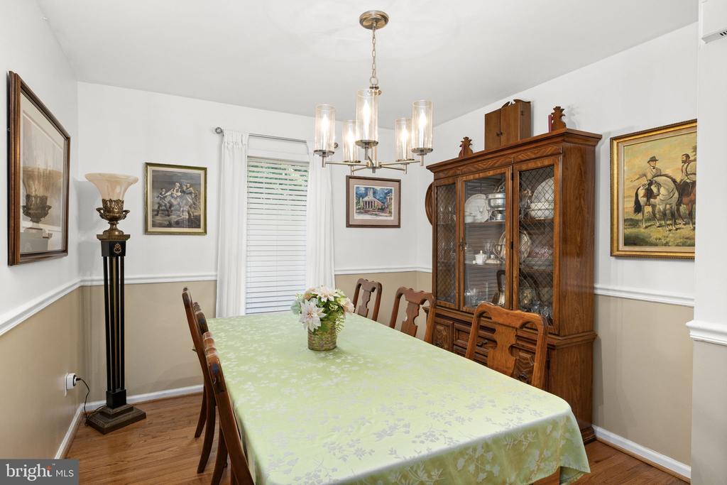 9609 BECKER CT, FREDERICKSBURG, Virginia 22408, 3 Bedrooms Bedrooms, ,2 BathroomsBathrooms,Residential,DOMINION FOREST,9609 BECKER CT,VASP2043002 MLS # VASP2043002