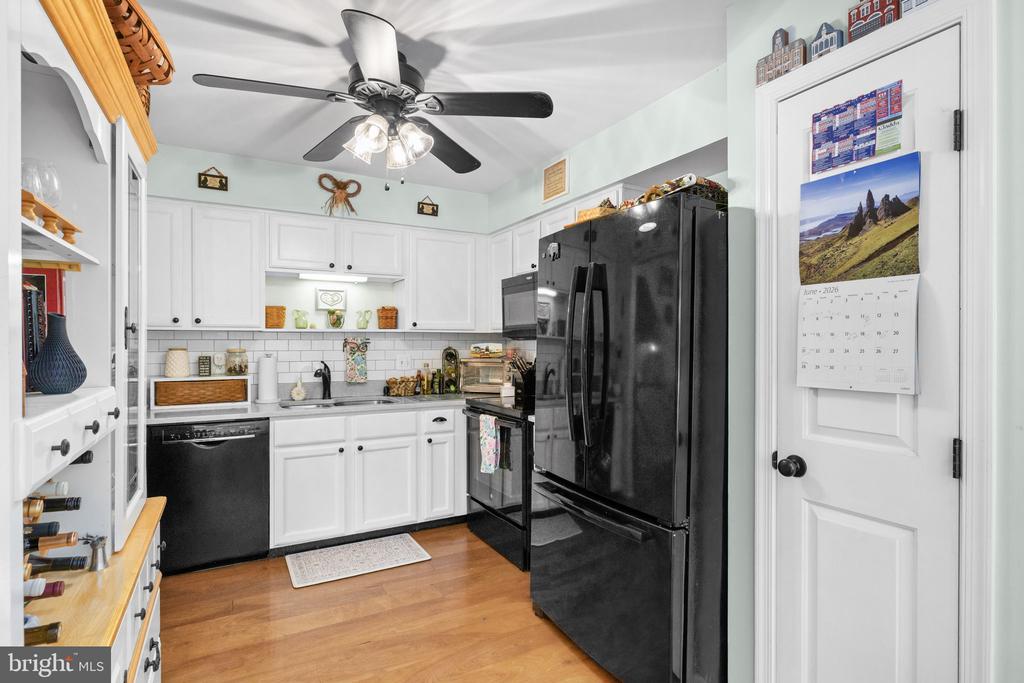 9609 BECKER CT, FREDERICKSBURG, Virginia 22408, 3 Bedrooms Bedrooms, ,2 BathroomsBathrooms,Residential,DOMINION FOREST,9609 BECKER CT,VASP2043002 MLS # VASP2043002