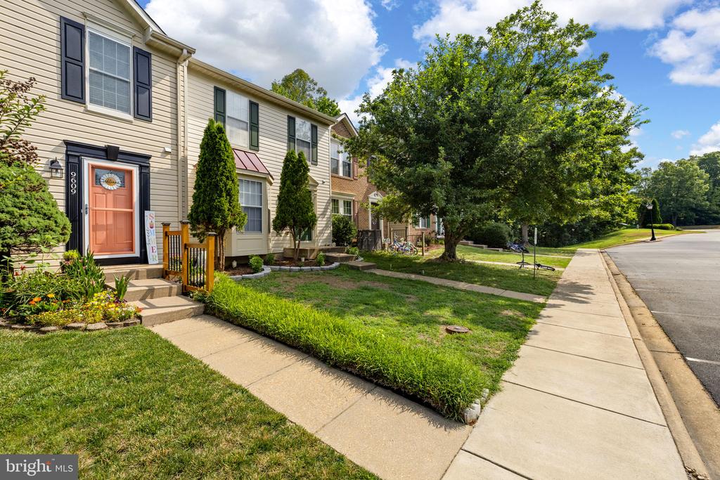 9609 BECKER CT, FREDERICKSBURG, Virginia 22408, 3 Bedrooms Bedrooms, ,2 BathroomsBathrooms,Residential,DOMINION FOREST,9609 BECKER CT,VASP2043002 MLS # VASP2043002