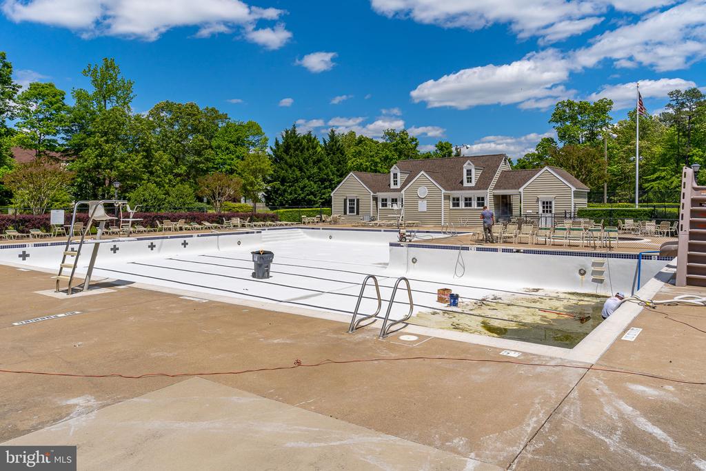 9609 BECKER CT, FREDERICKSBURG, Virginia 22408, 3 Bedrooms Bedrooms, ,2 BathroomsBathrooms,Residential,DOMINION FOREST,9609 BECKER CT,VASP2043002 MLS # VASP2043002