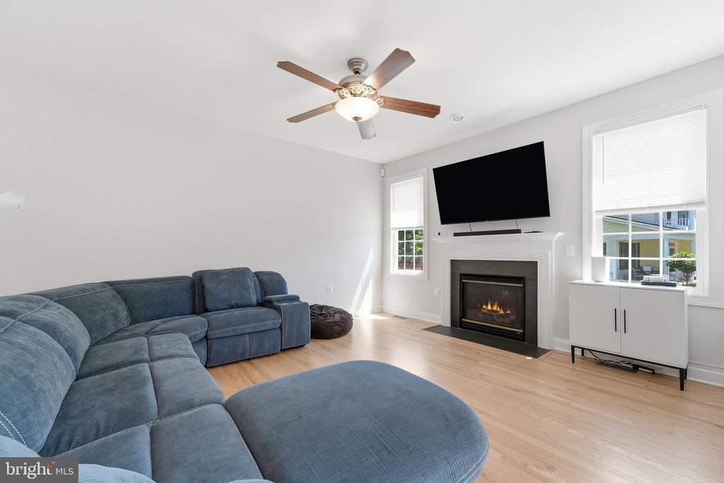 903 VIRGINIA AVE, CULPEPER, Virginia 22701, 4 Bedrooms Bedrooms, ,3 BathroomsBathrooms,Residential,903 VIRGINIA AVE,VACU2014092 MLS # VACU2014092 903 VIRGINIA AVE, CULPEPER, Virginia 22701, 4 Bedrooms Bedrooms, ,3 BathroomsBathrooms,Residential,903 VIRGINIA AVE,VACU2014092 MLS # VACU2014092
