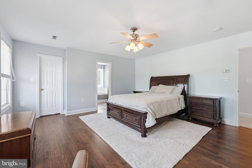903 VIRGINIA AVE, CULPEPER, Virginia 22701, 4 Bedrooms Bedrooms, ,3 BathroomsBathrooms,Residential,903 VIRGINIA AVE,VACU2014092 MLS # VACU2014092 903 VIRGINIA AVE, CULPEPER, Virginia 22701, 4 Bedrooms Bedrooms, ,3 BathroomsBathrooms,Residential,903 VIRGINIA AVE,VACU2014092 MLS # VACU2014092
