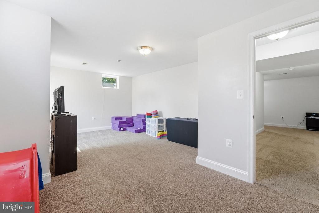 903 VIRGINIA AVE, CULPEPER, Virginia 22701, 4 Bedrooms Bedrooms, ,3 BathroomsBathrooms,Residential,903 VIRGINIA AVE,VACU2014092 MLS # VACU2014092 903 VIRGINIA AVE, CULPEPER, Virginia 22701, 4 Bedrooms Bedrooms, ,3 BathroomsBathrooms,Residential,903 VIRGINIA AVE,VACU2014092 MLS # VACU2014092
