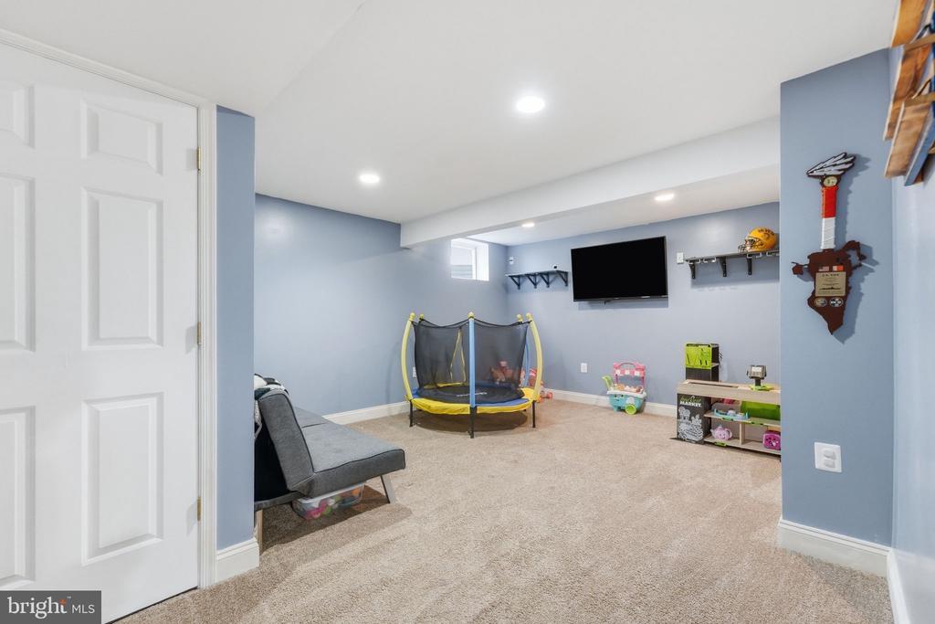 903 VIRGINIA AVE, CULPEPER, Virginia 22701, 4 Bedrooms Bedrooms, ,3 BathroomsBathrooms,Residential,903 VIRGINIA AVE,VACU2014092 MLS # VACU2014092 903 VIRGINIA AVE, CULPEPER, Virginia 22701, 4 Bedrooms Bedrooms, ,3 BathroomsBathrooms,Residential,903 VIRGINIA AVE,VACU2014092 MLS # VACU2014092