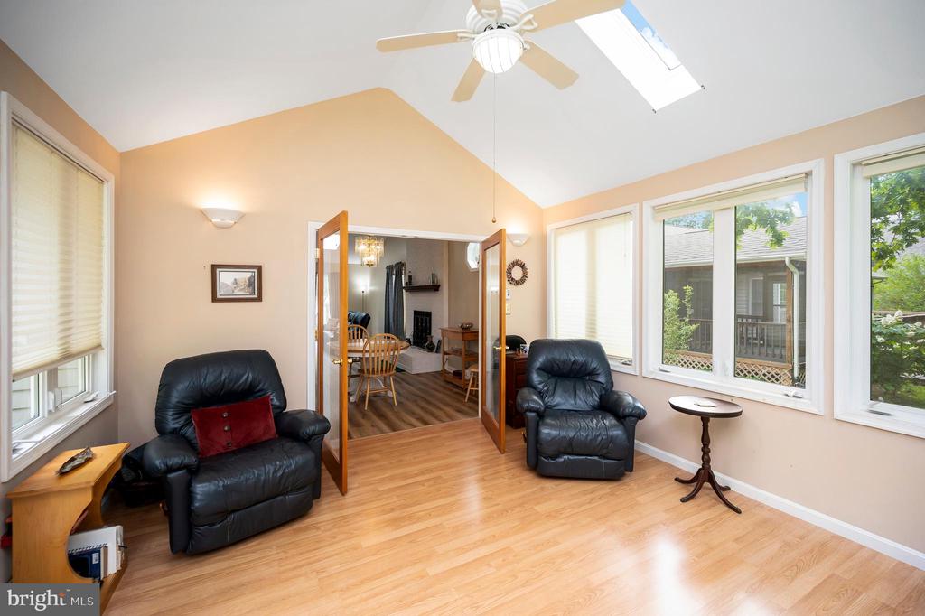 115 PARLIAMENT ST, LOCUST GROVE, Virginia 22508, 3 Bedrooms Bedrooms, ,2 BathroomsBathrooms,Residential,115 PARLIAMENT ST,VAOR2014426 MLS # VAOR2014426