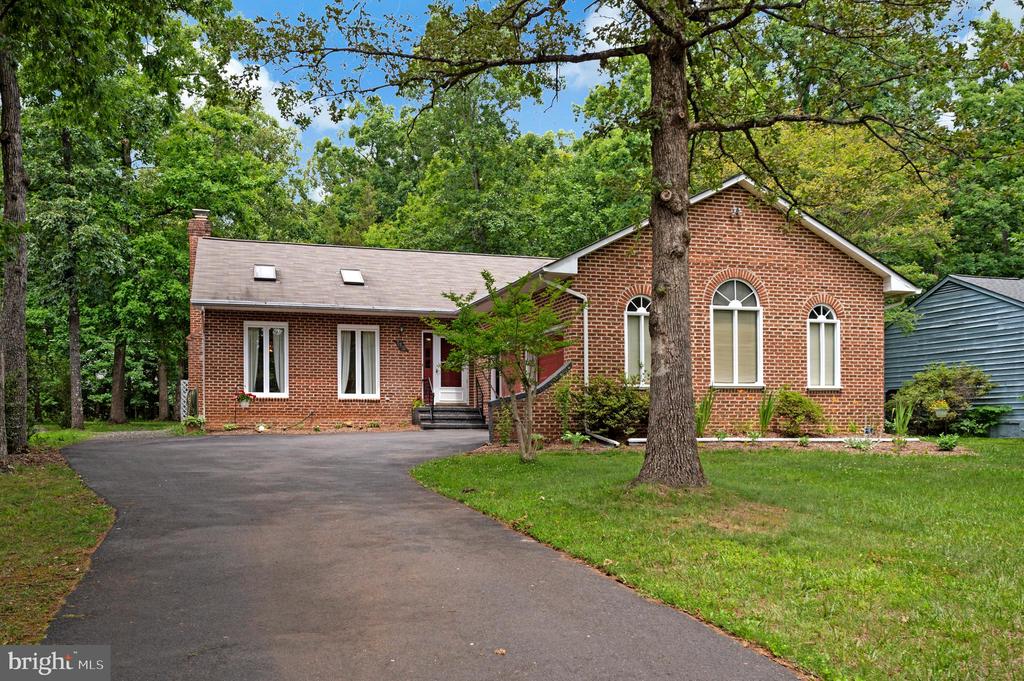 115 PARLIAMENT ST, LOCUST GROVE, Virginia 22508, 3 Bedrooms Bedrooms, ,2 BathroomsBathrooms,Residential,115 PARLIAMENT ST,VAOR2014426 MLS # VAOR2014426