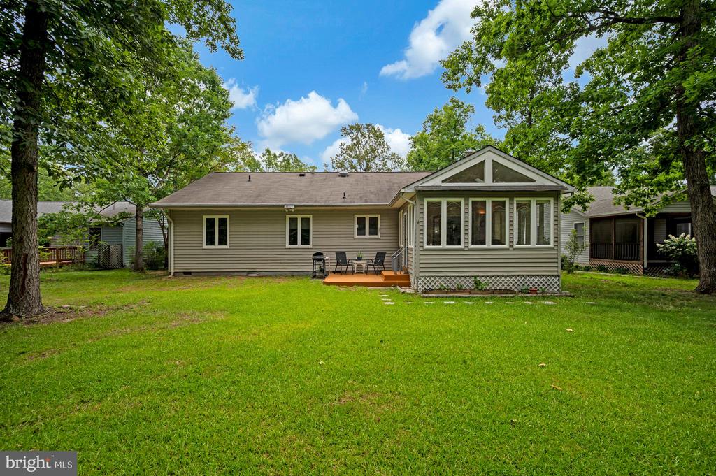 115 PARLIAMENT ST, LOCUST GROVE, Virginia 22508, 3 Bedrooms Bedrooms, ,2 BathroomsBathrooms,Residential,115 PARLIAMENT ST,VAOR2014426 MLS # VAOR2014426