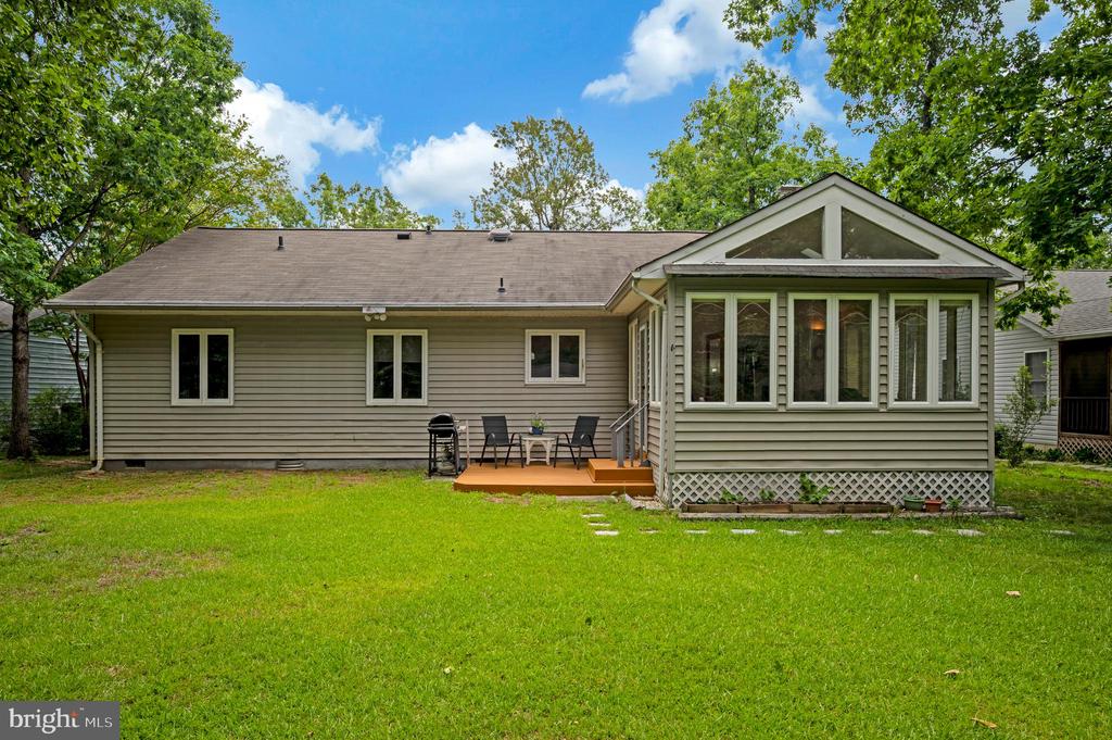 115 PARLIAMENT ST, LOCUST GROVE, Virginia 22508, 3 Bedrooms Bedrooms, ,2 BathroomsBathrooms,Residential,115 PARLIAMENT ST,VAOR2014426 MLS # VAOR2014426